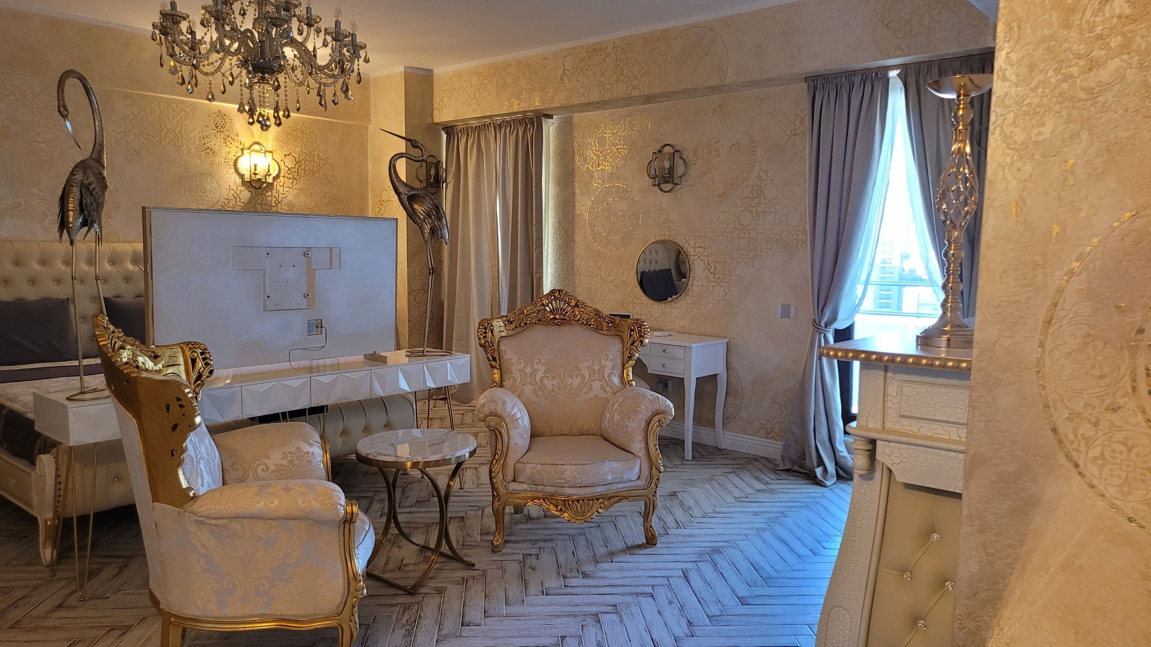 Terrace Suites