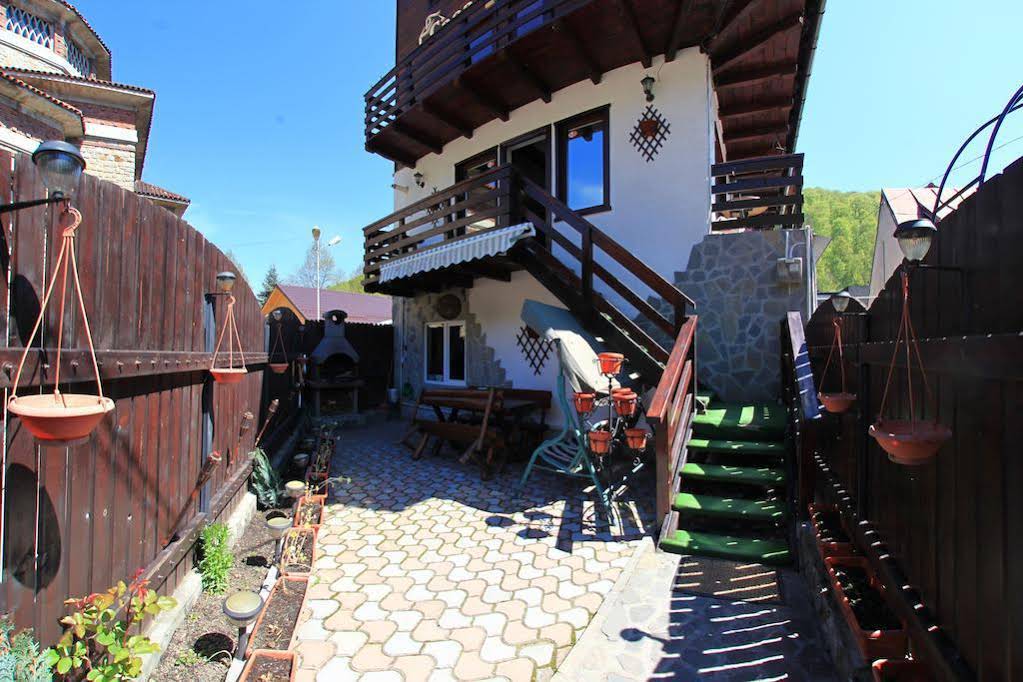 Casa Wenge