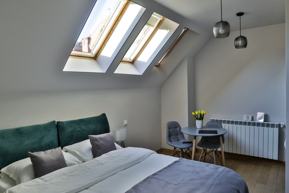 eXpecto Apartments