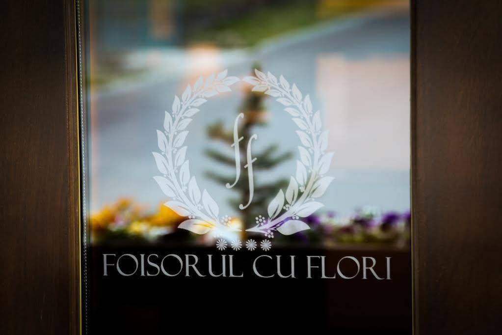 Hotel Foisorul cu Flori