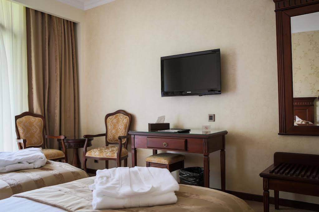 Hotel Foisorul cu Flori