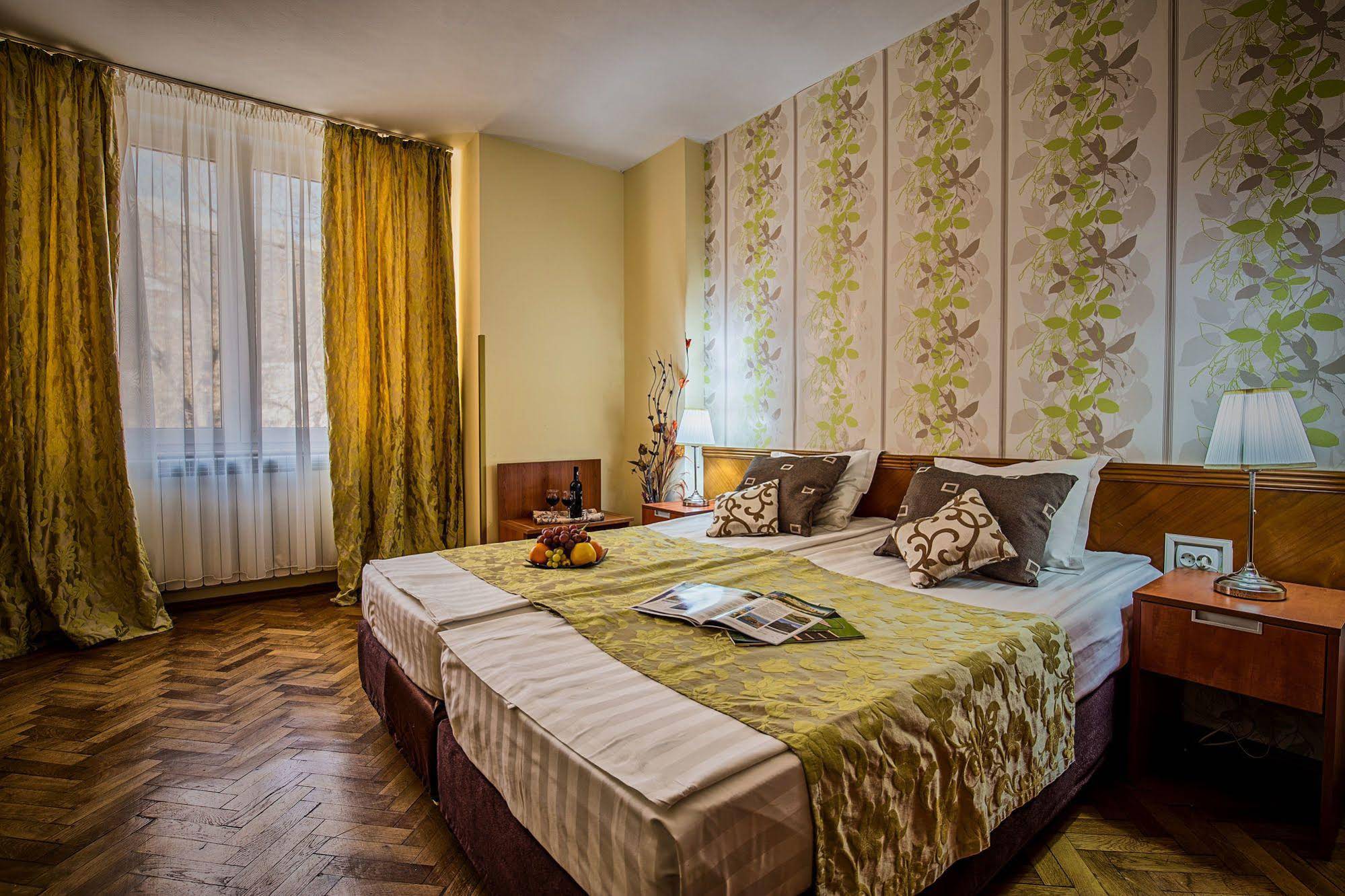 Hotel Rina Cerbul