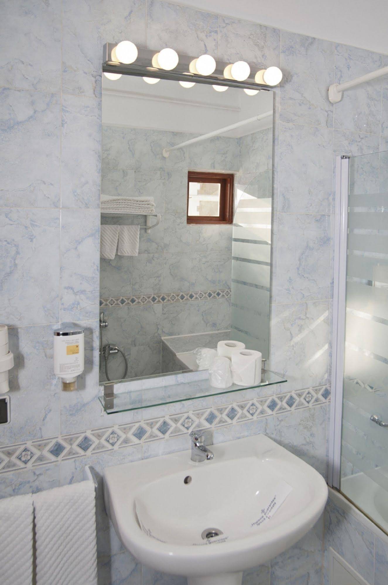 Vila Camelia