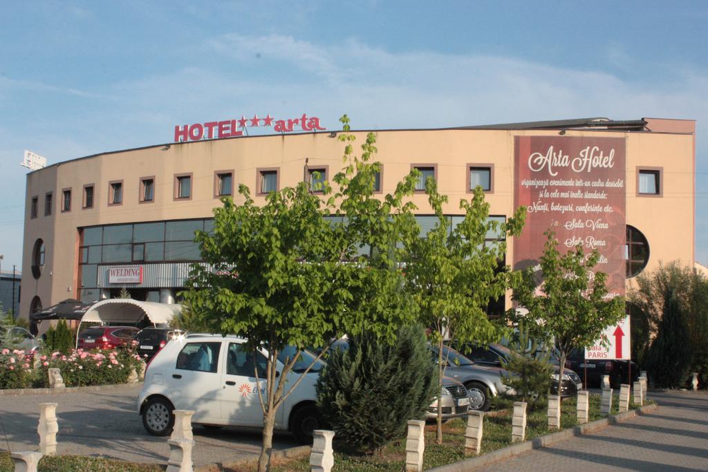 Hotel Arta