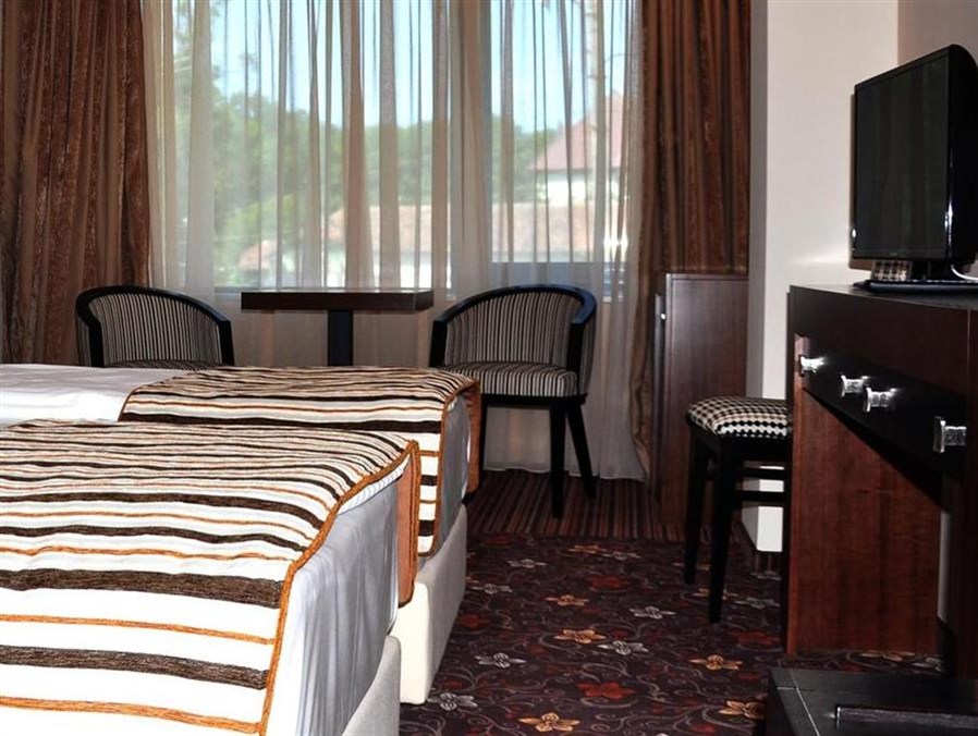 Hotel Phoenix Conference & Spa