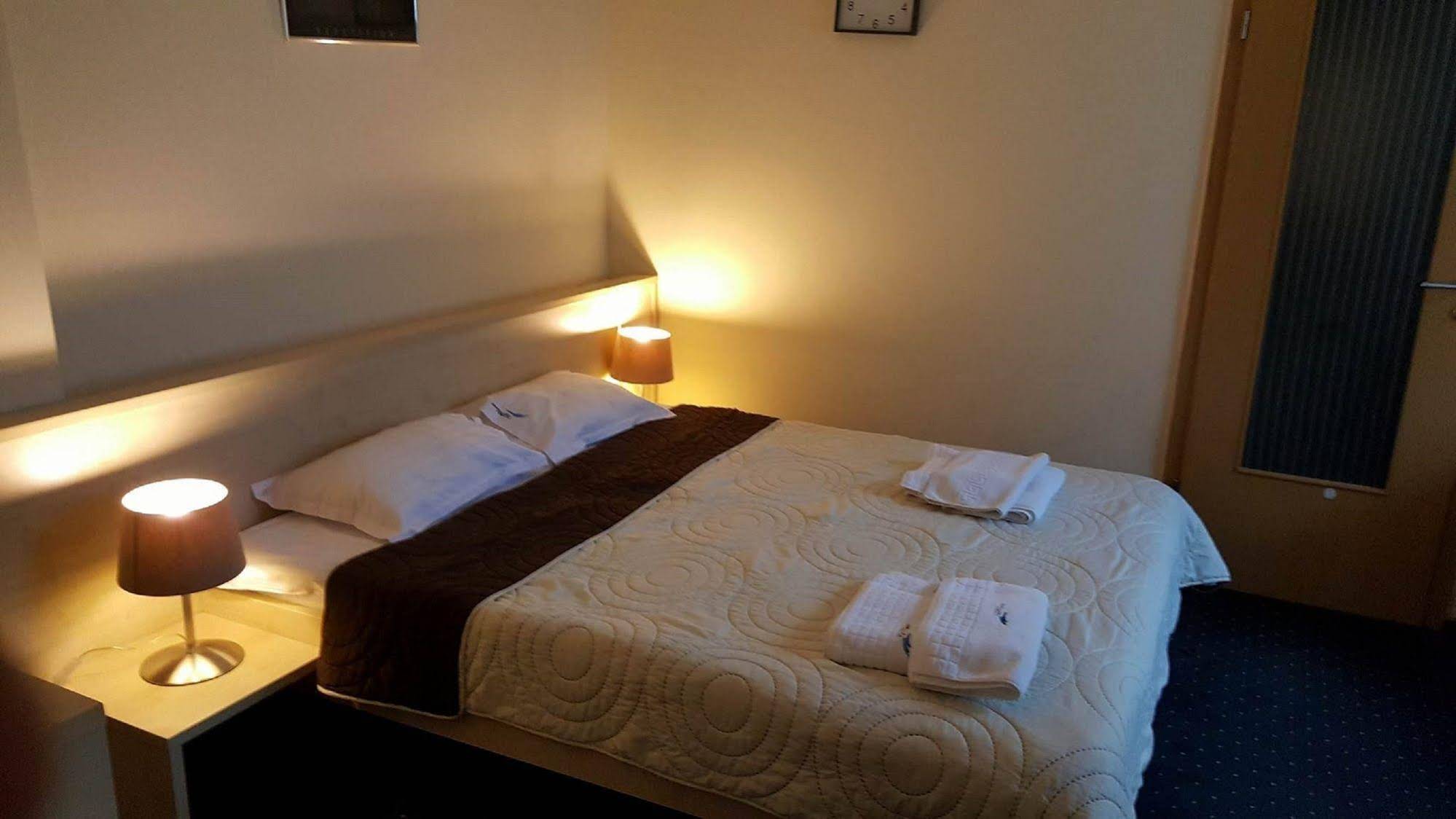 Pacific Hotel