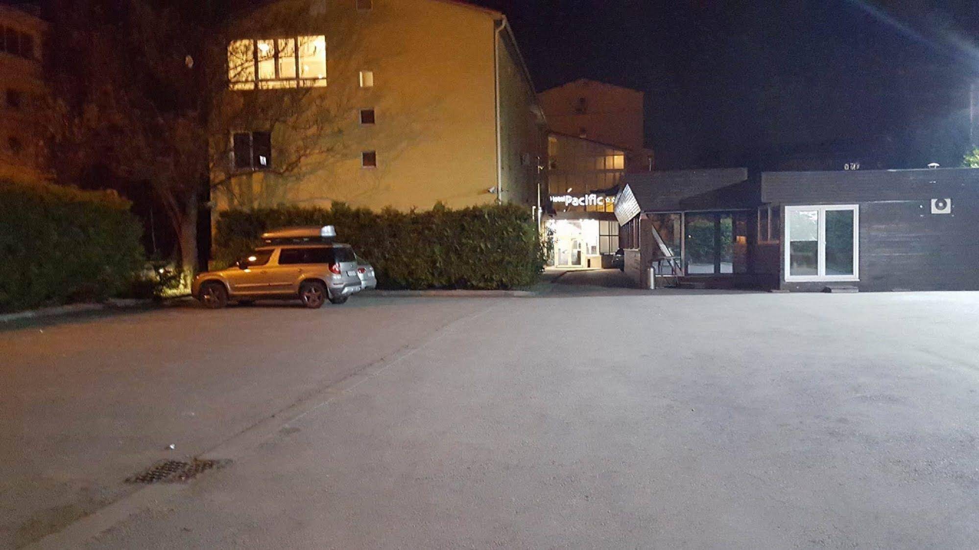 Pacific Hotel