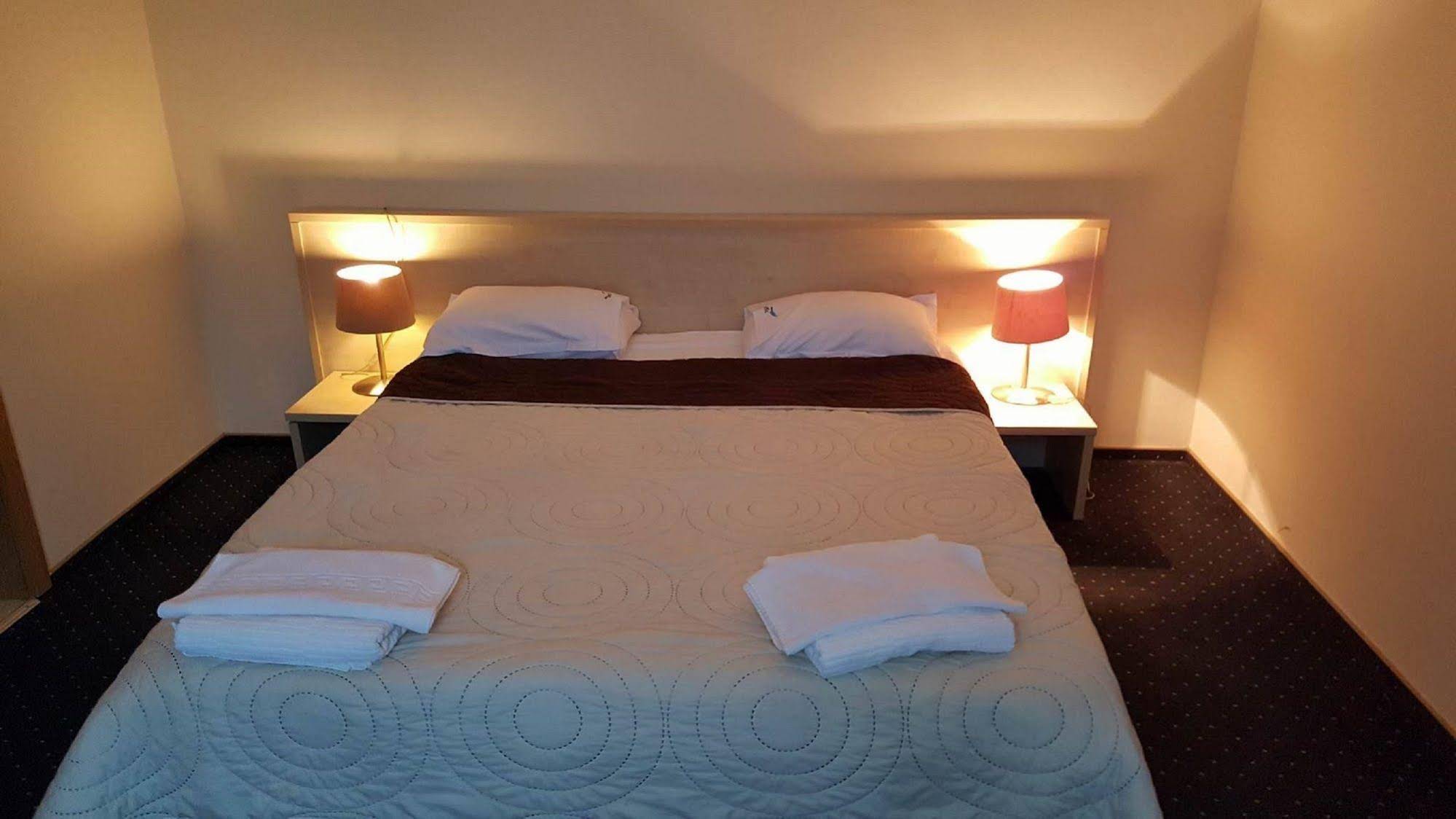 Pacific Hotel