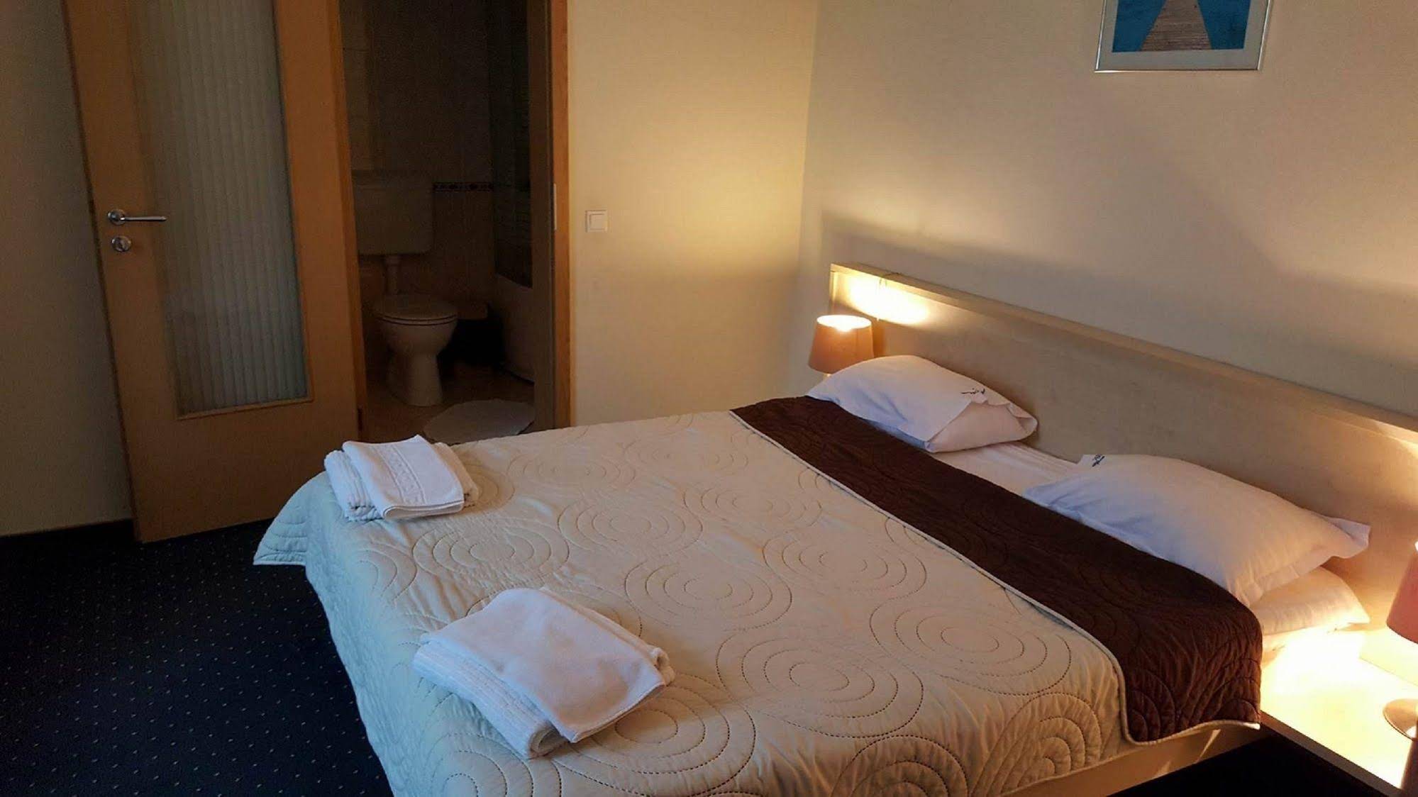 Pacific Hotel