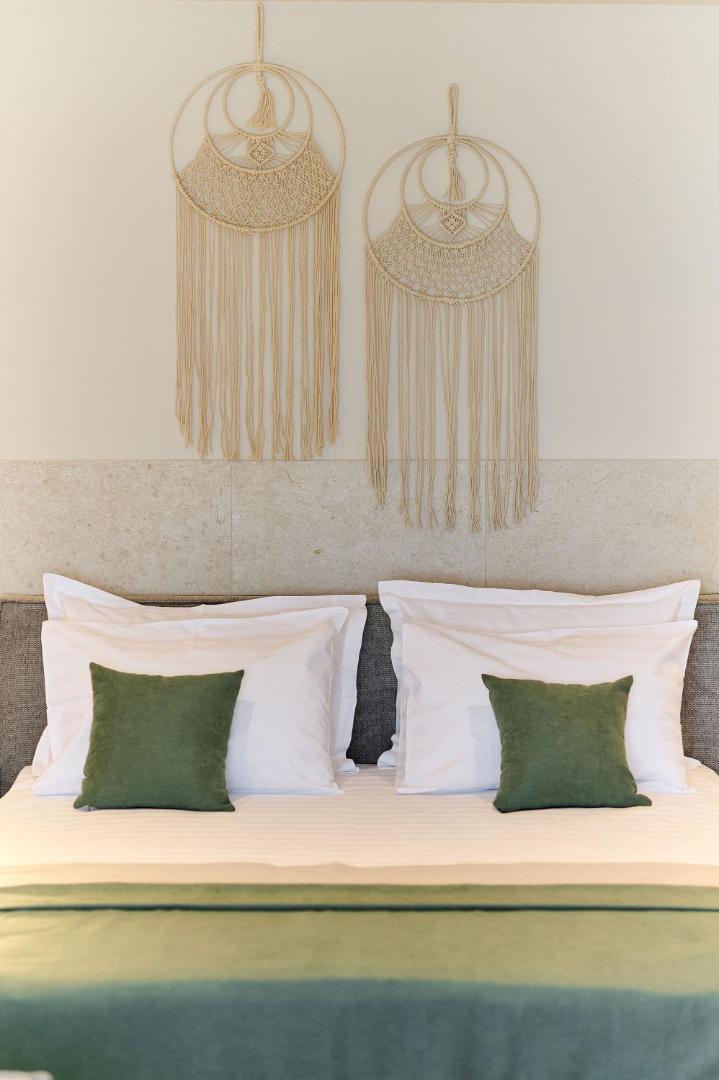 Alezzi Infinity Aparthotel & Spa