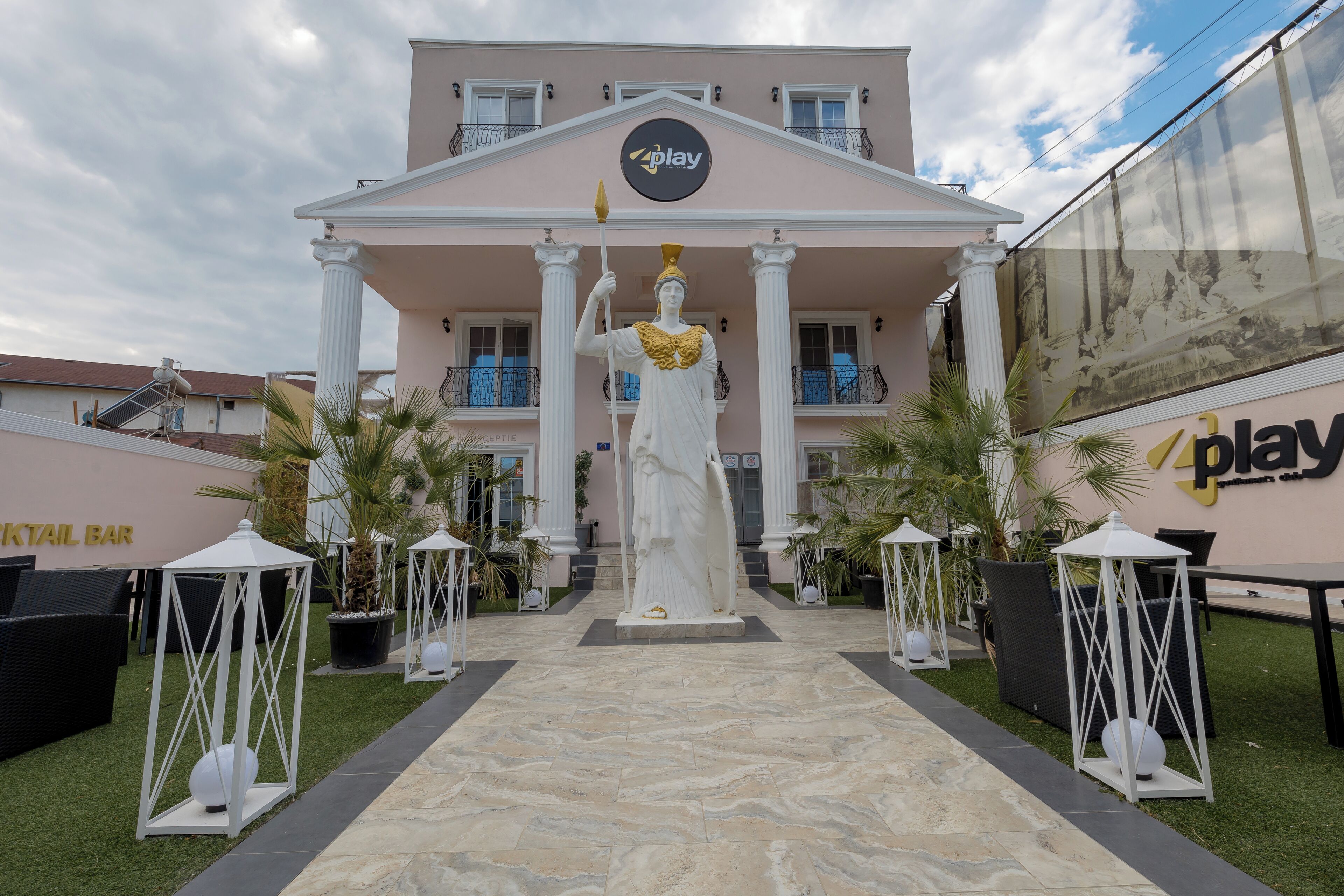 4Play Gentlemen's Club - Hotel Boutique