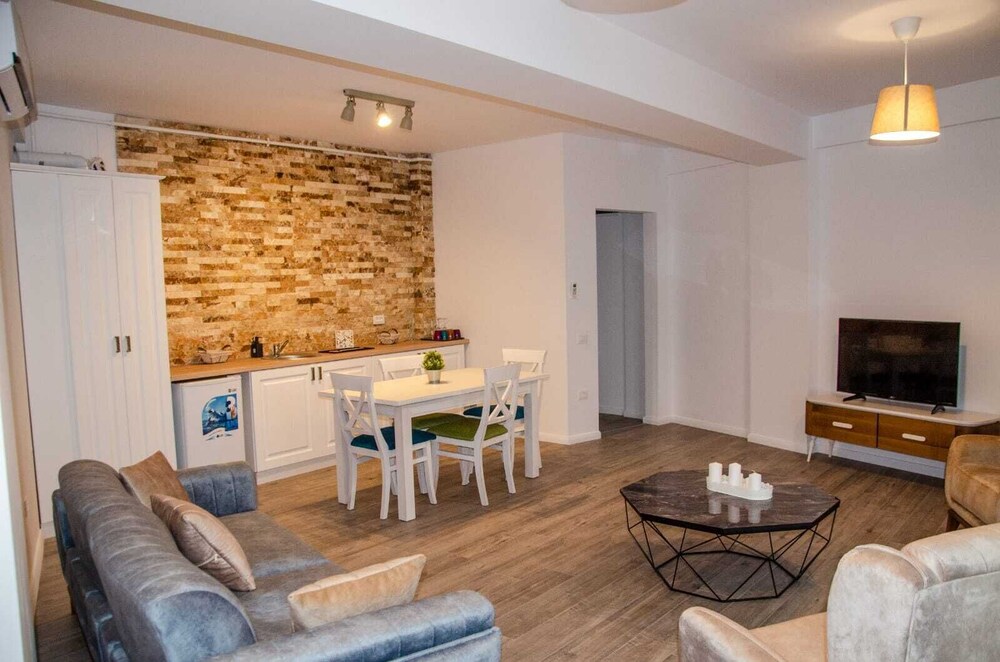 Marmara Apartments