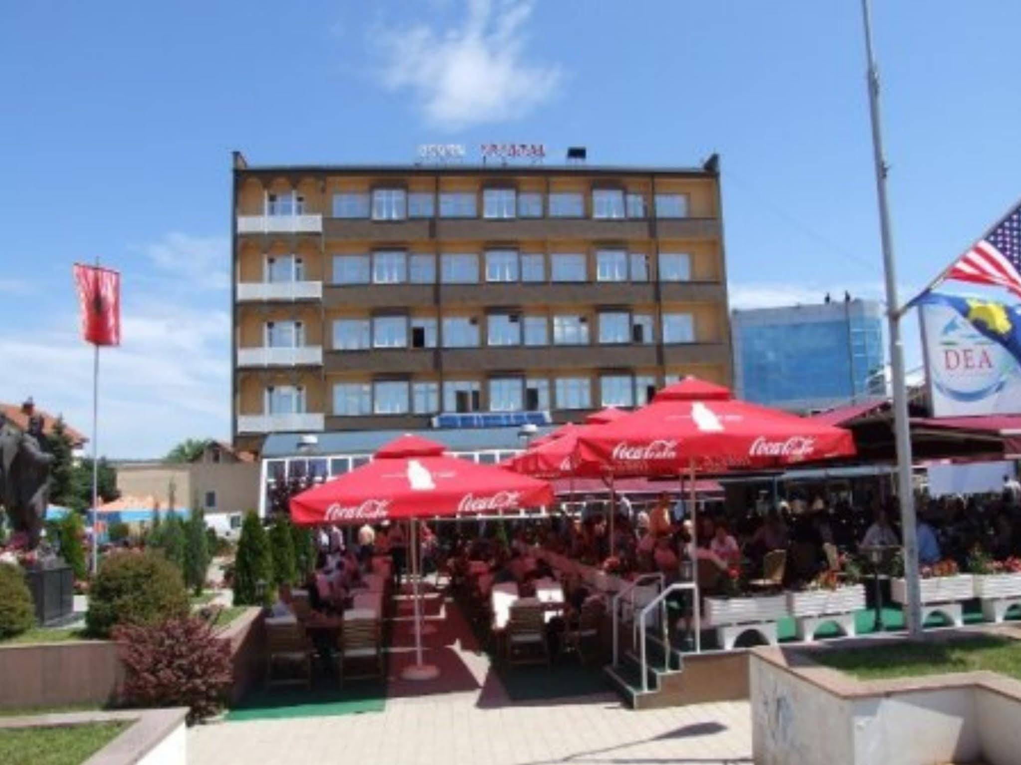 Kristal Hotel