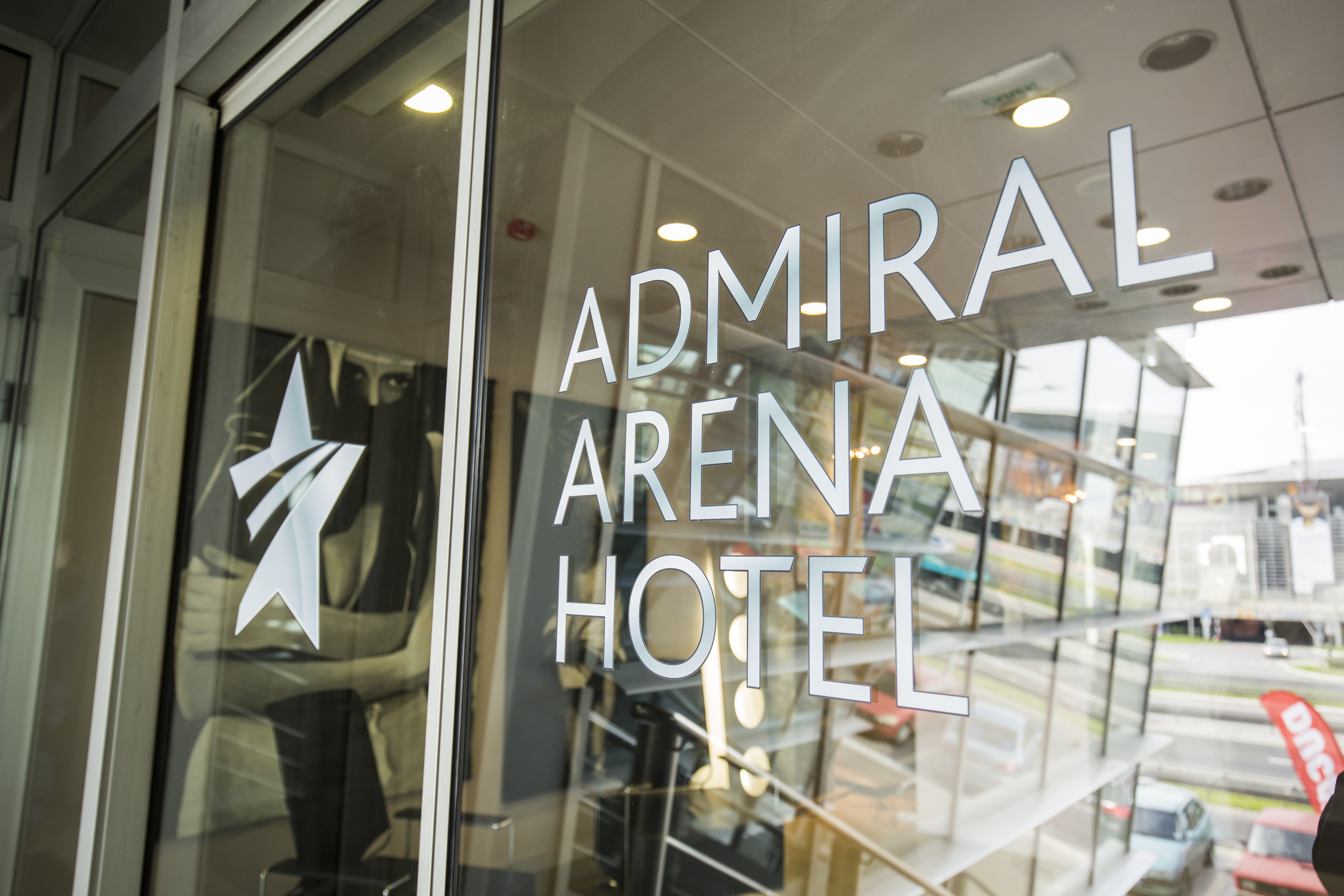 Admiral Arena Hotel