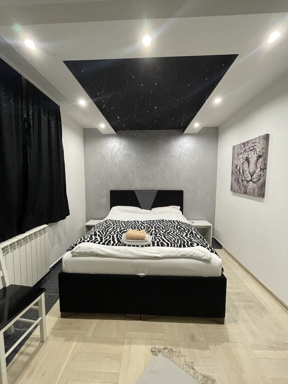 Airport Apartments