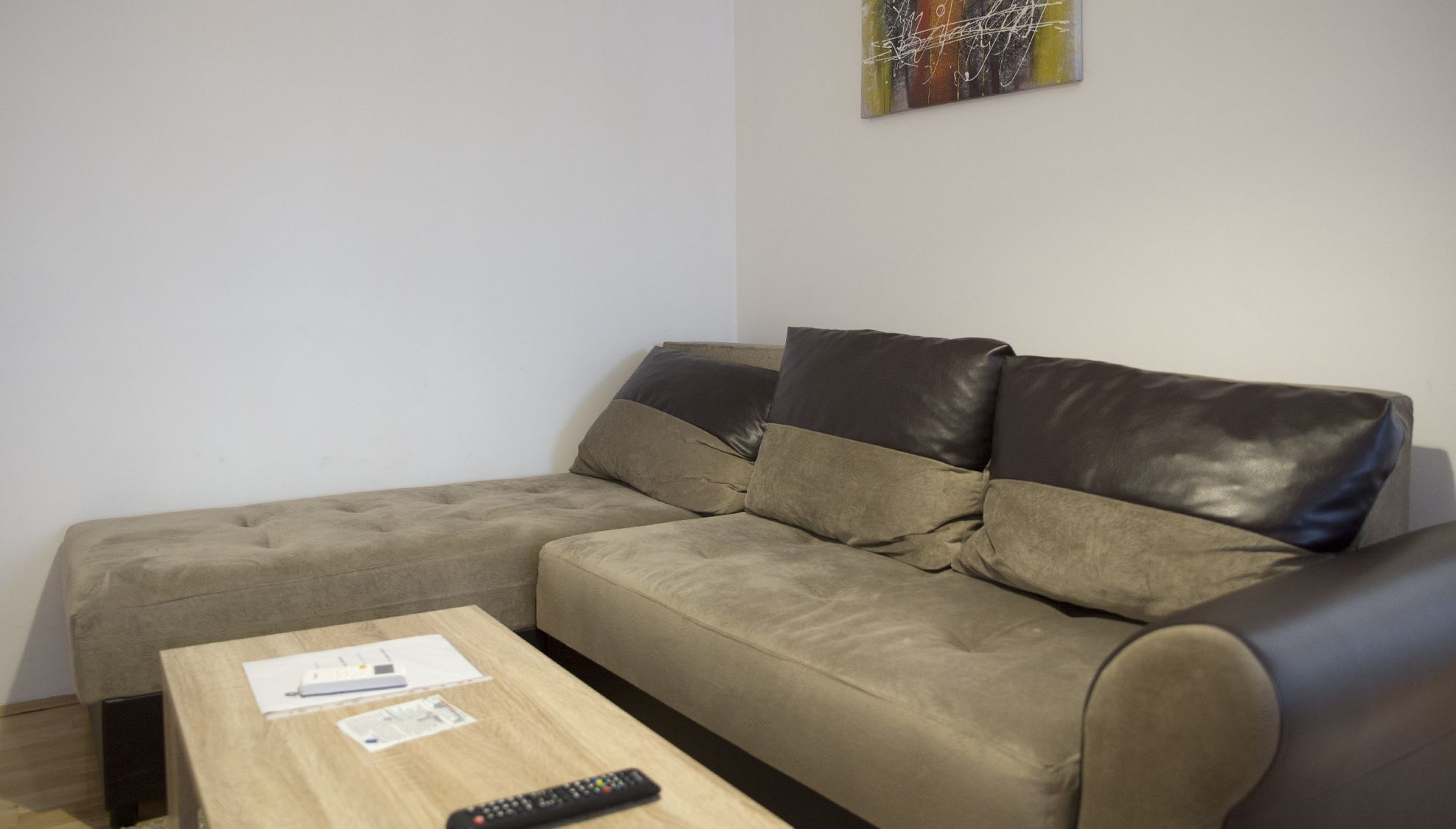 Airport Rest Apartments