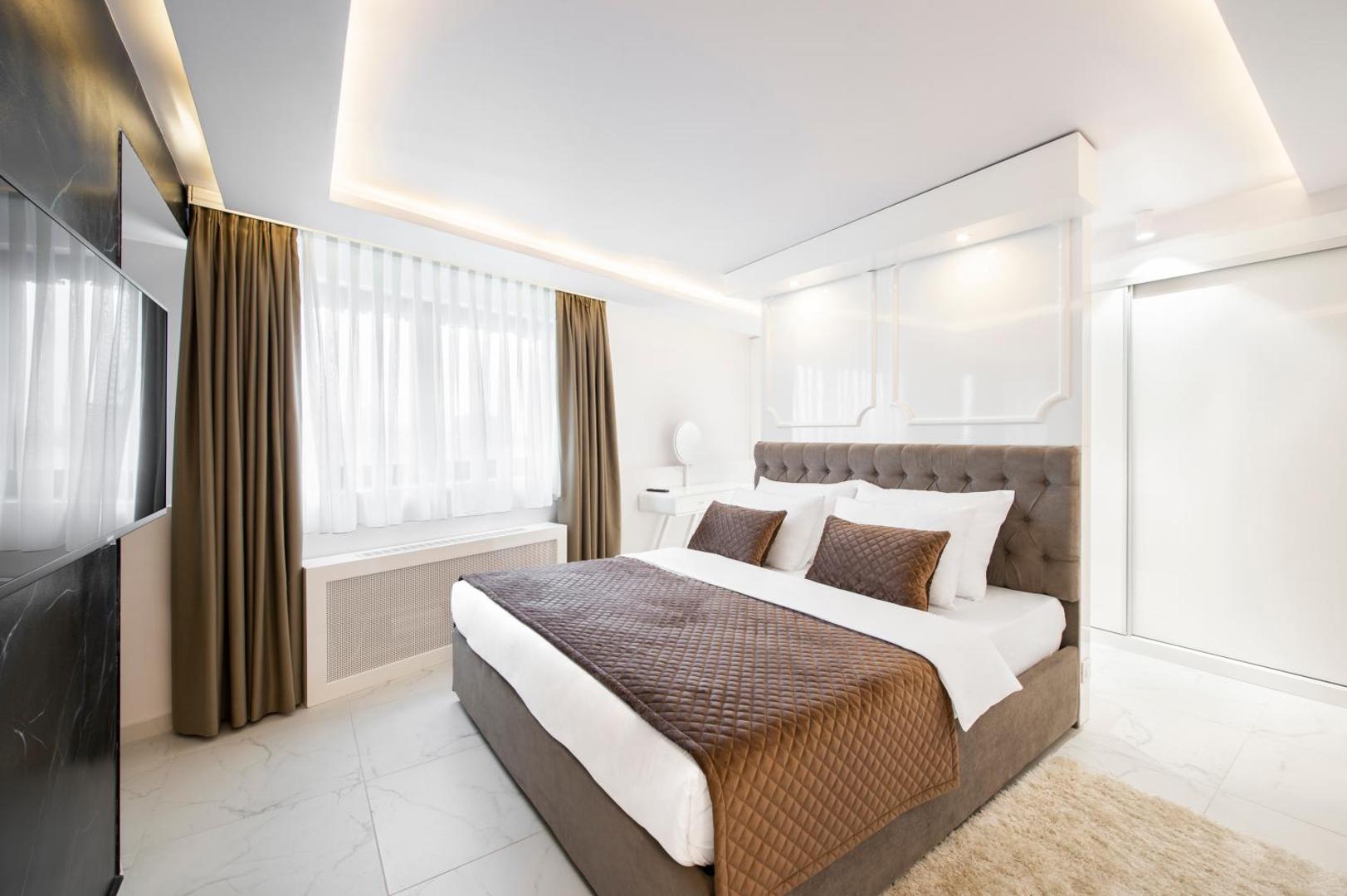 Amsterdam Hotel