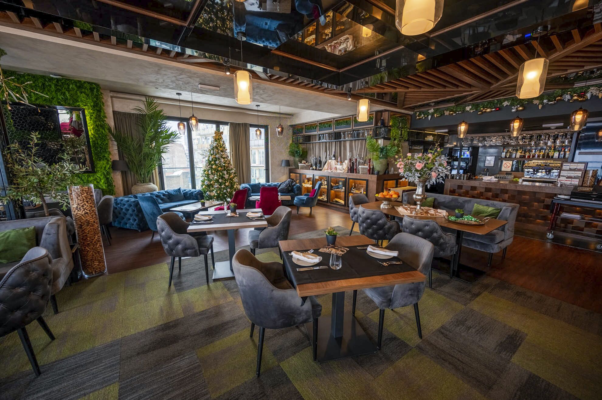 Amsterdam Hotel