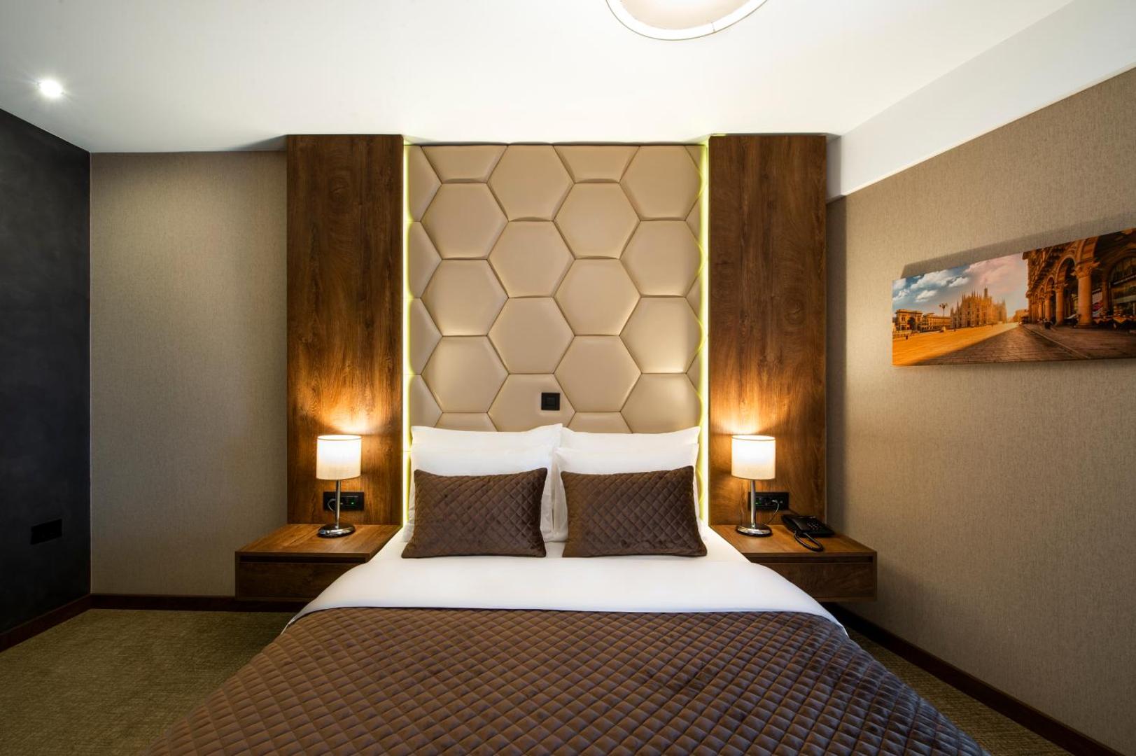 Amsterdam Hotel