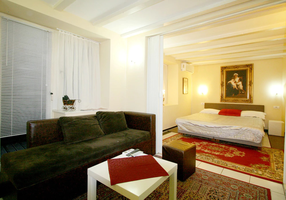 Apartments Manufactura