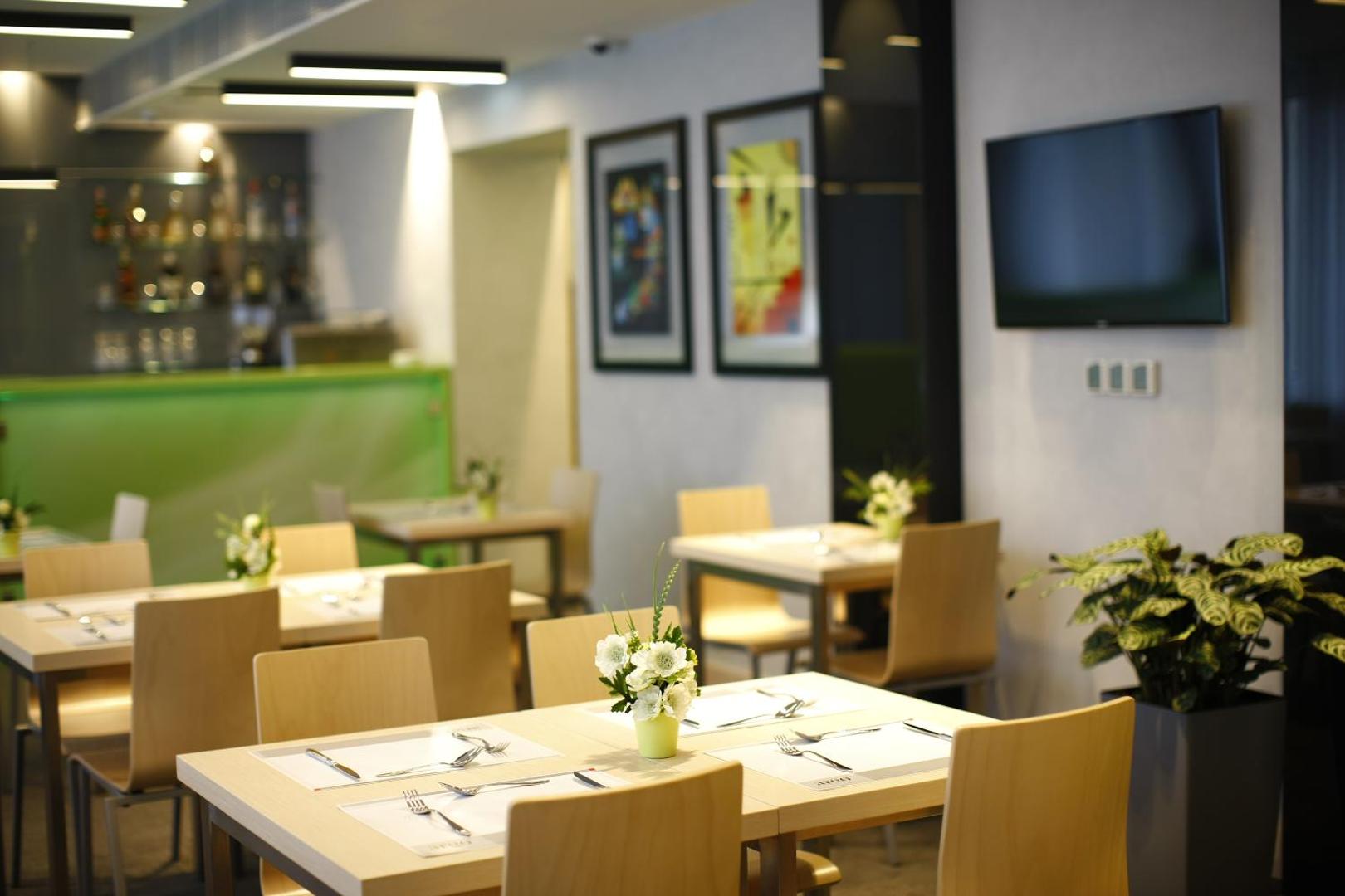 Argo Garni Hotel