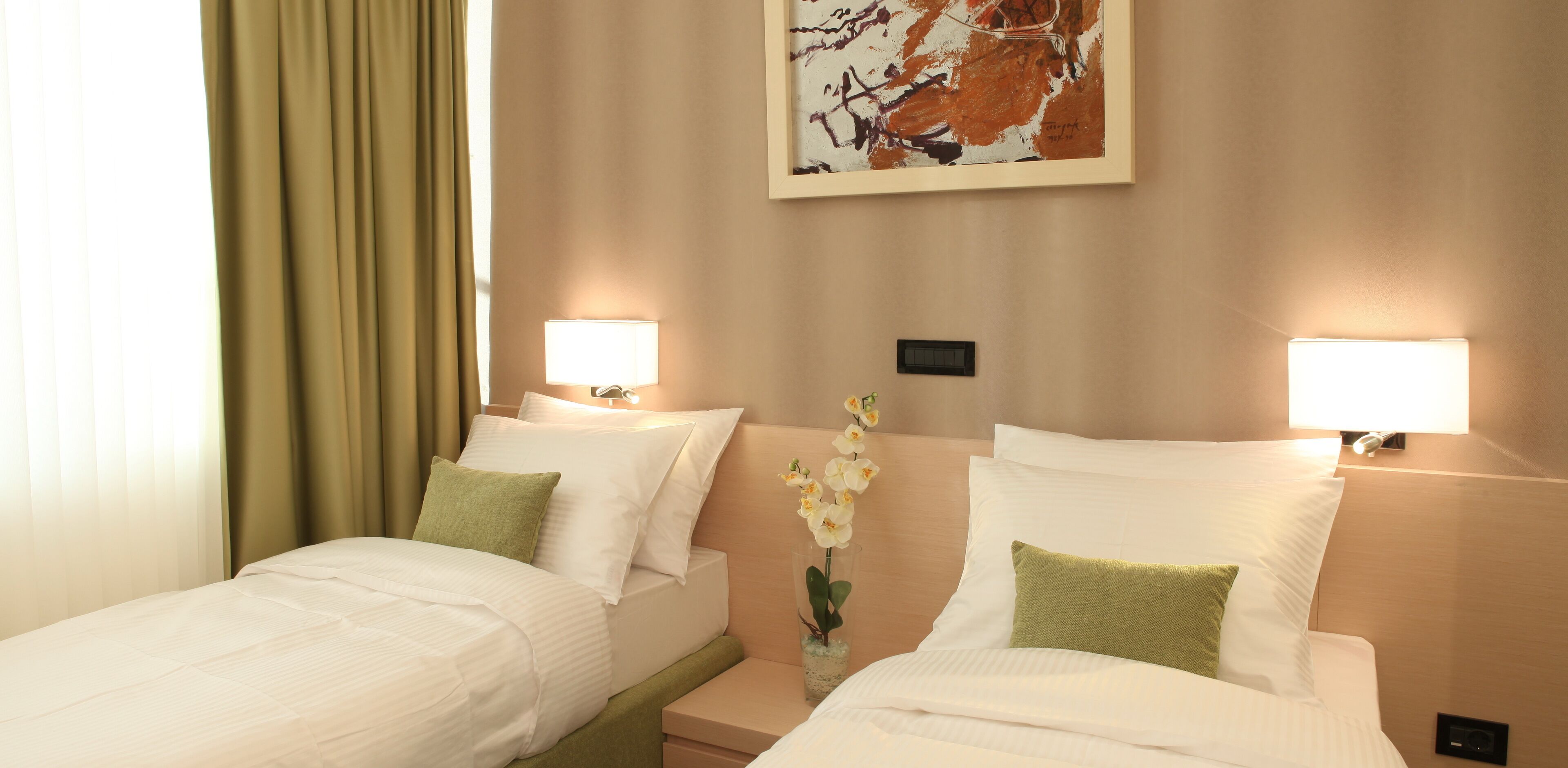 Argo Garni Hotel