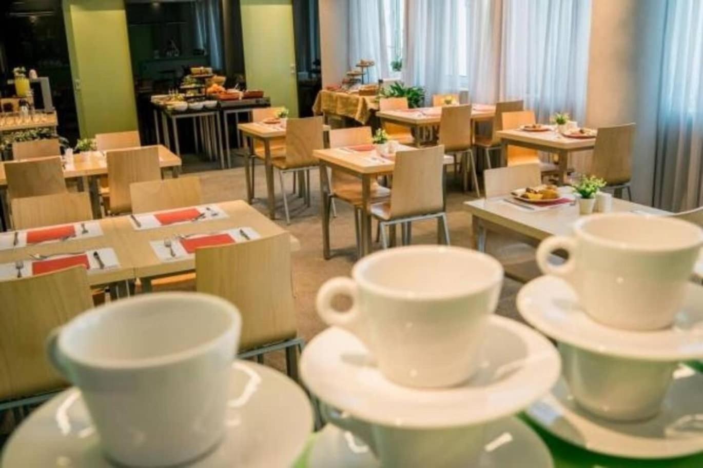 Argo Garni Hotel