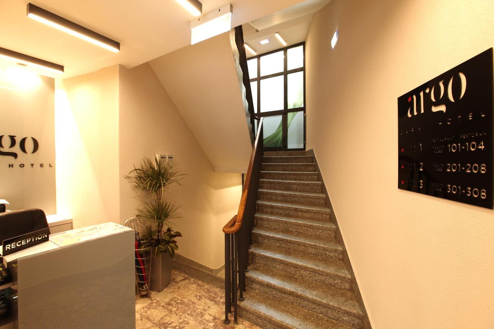 Argo Garni Hotel