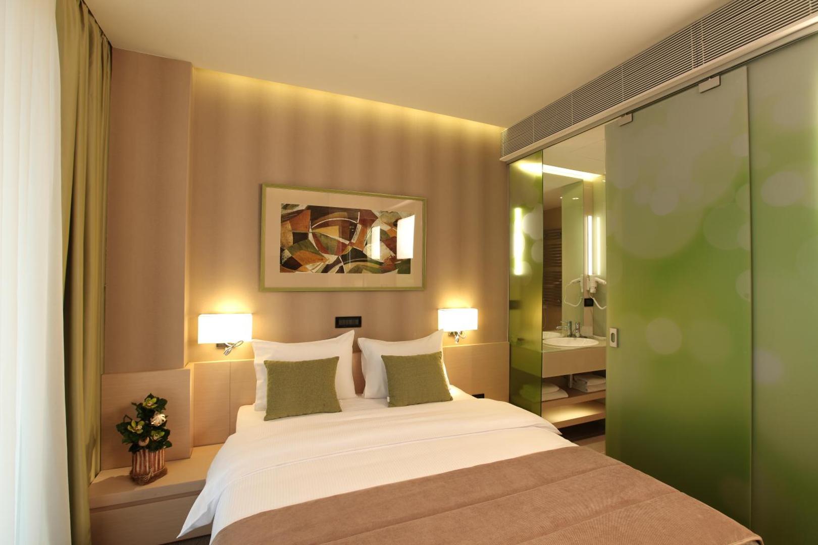 Argo Garni Hotel