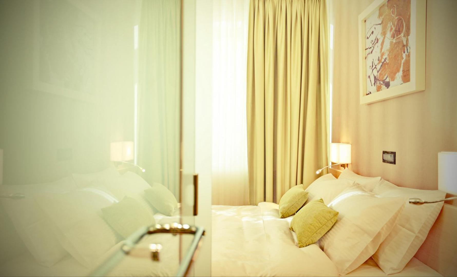 Argo Garni Hotel