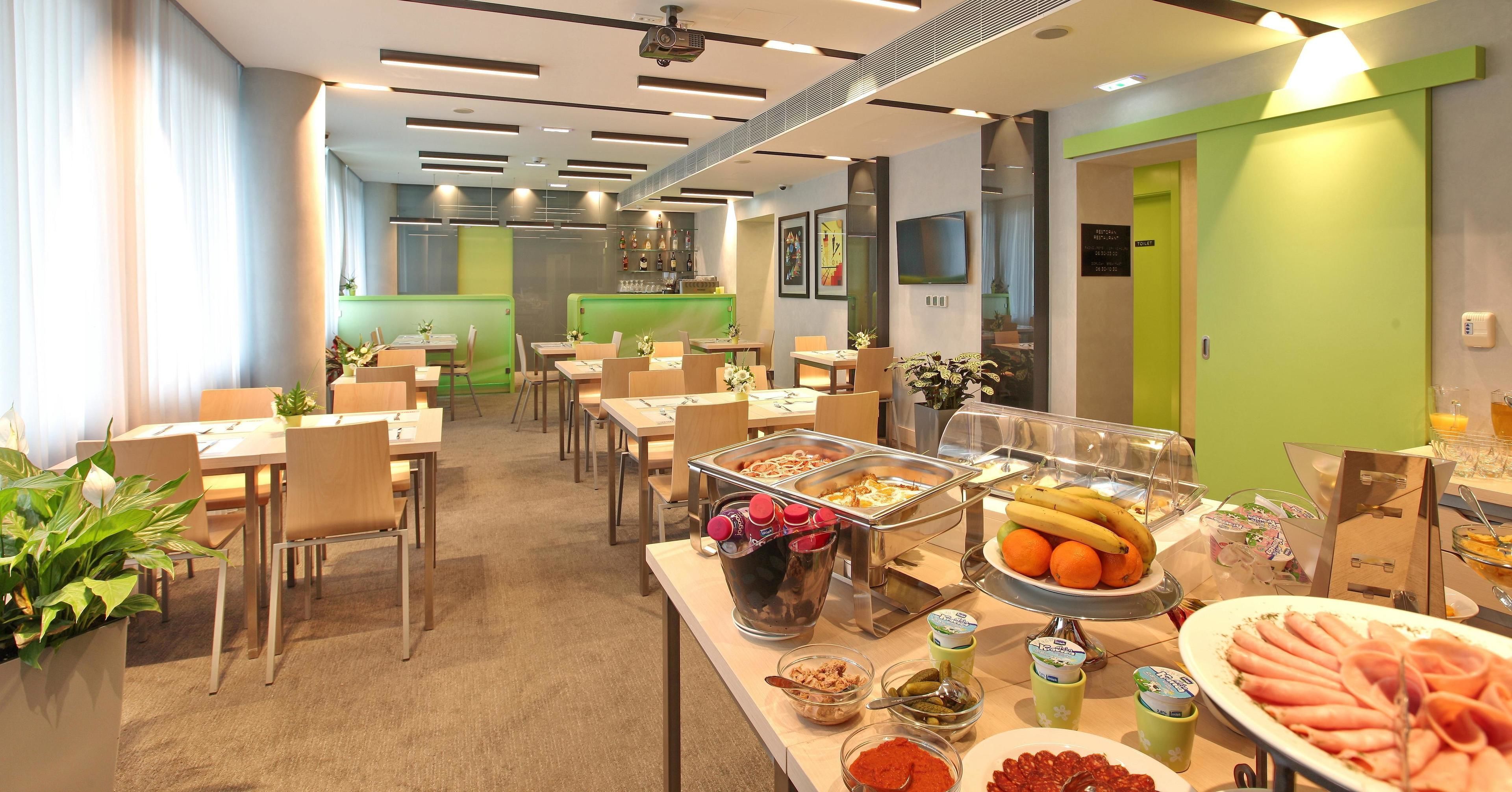 Argo Garni Hotel