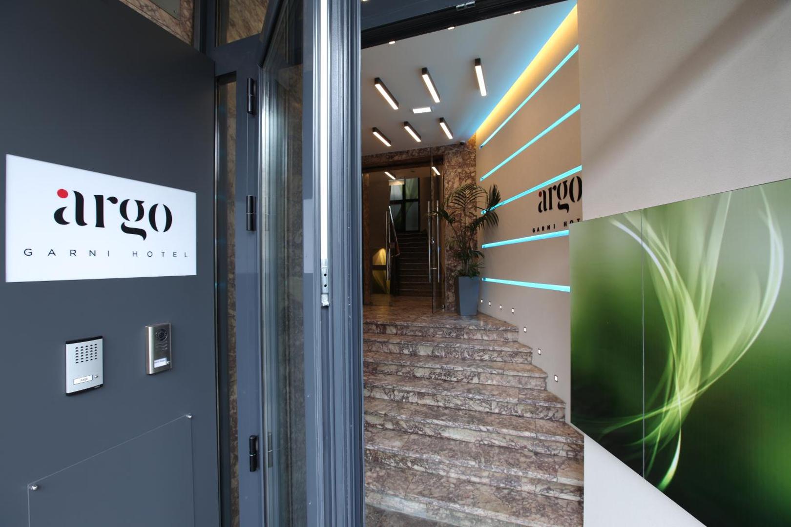 Argo Garni Hotel