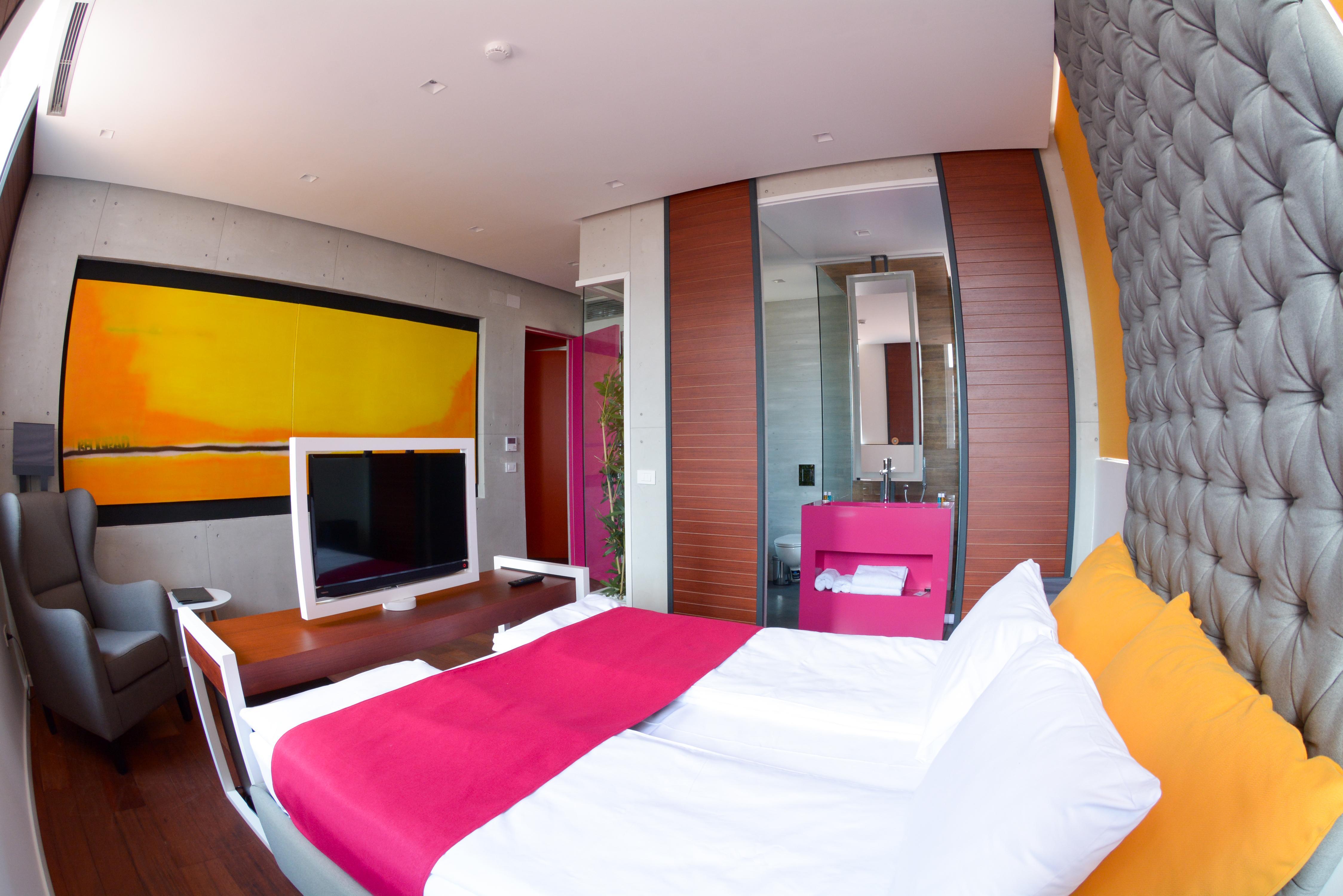 Boutique Rooms