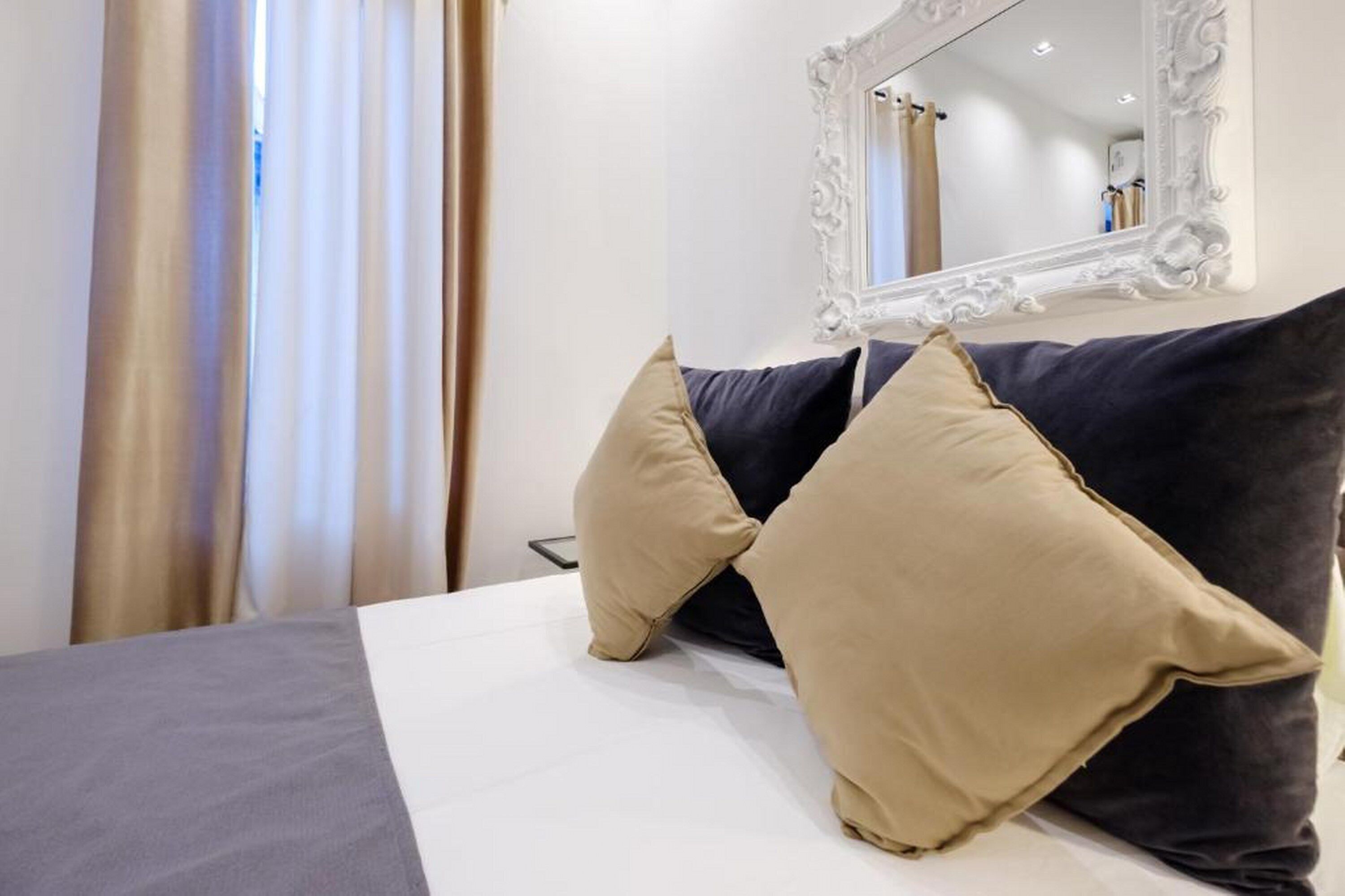 Central Business Apartments Exclusive