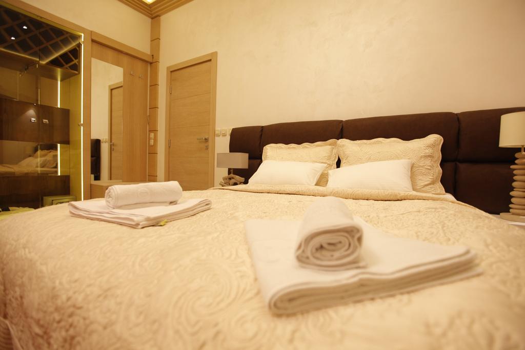 City Code Exclusive Apartments