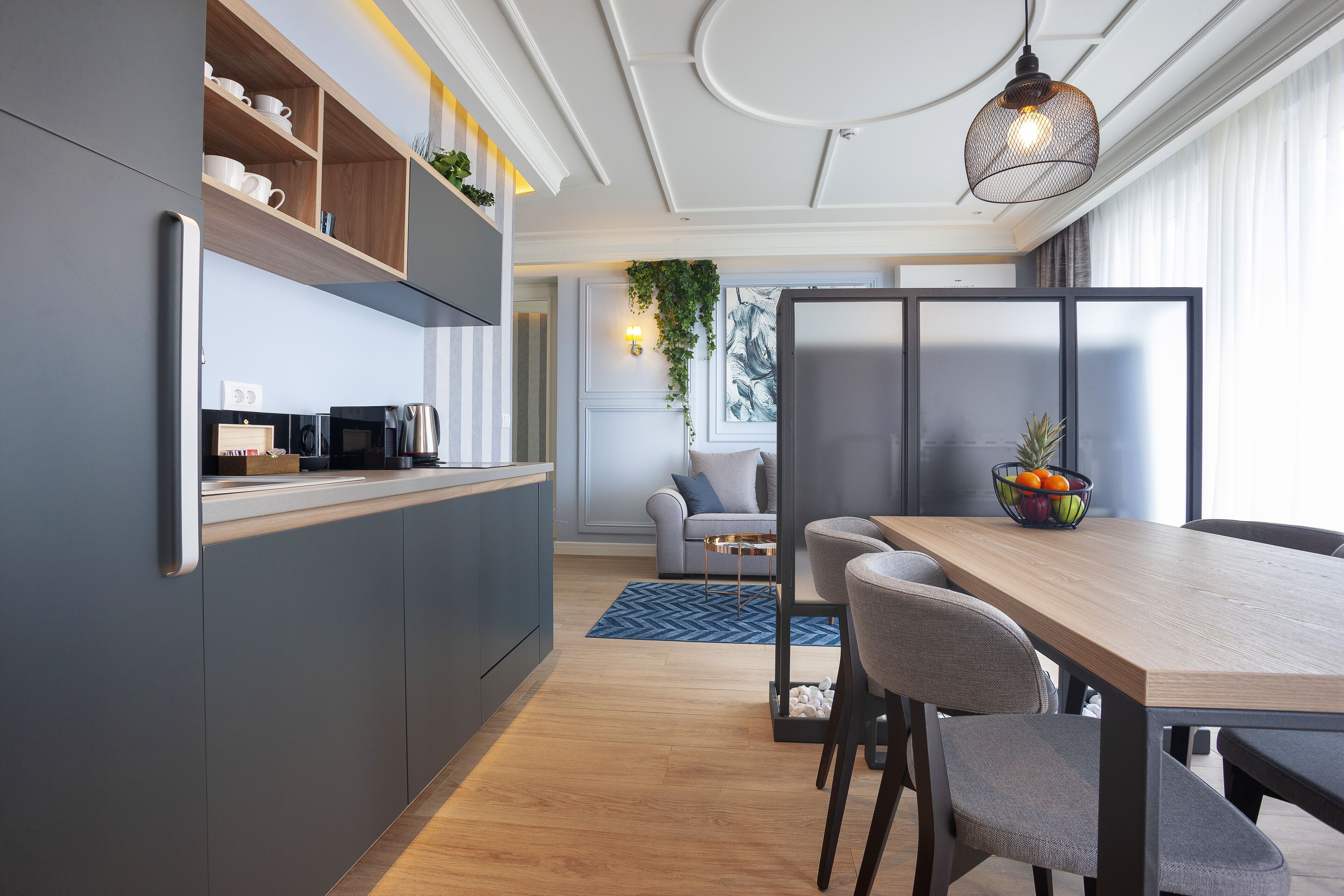 DJ City Vista - Luxury Apartments