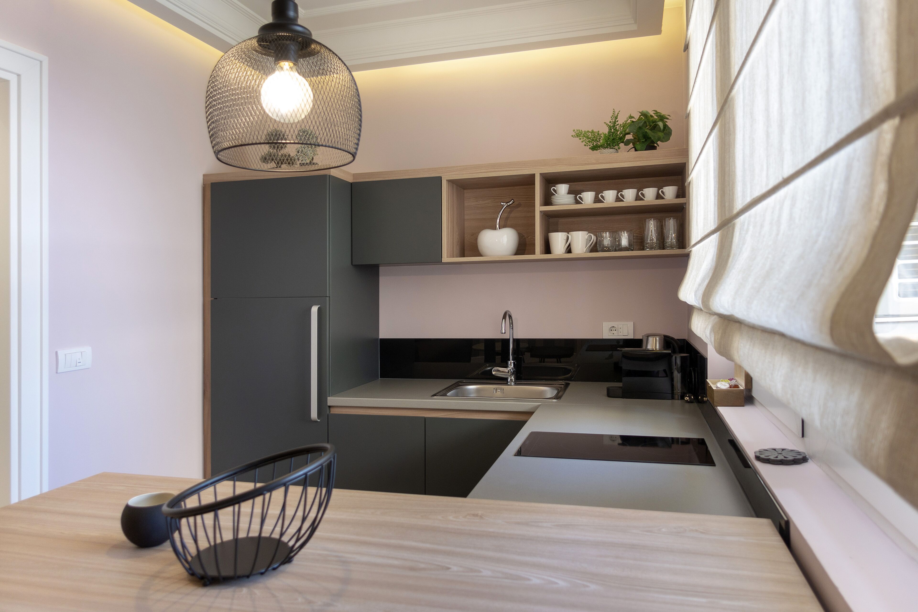 DJ City Vista - Luxury Apartments
