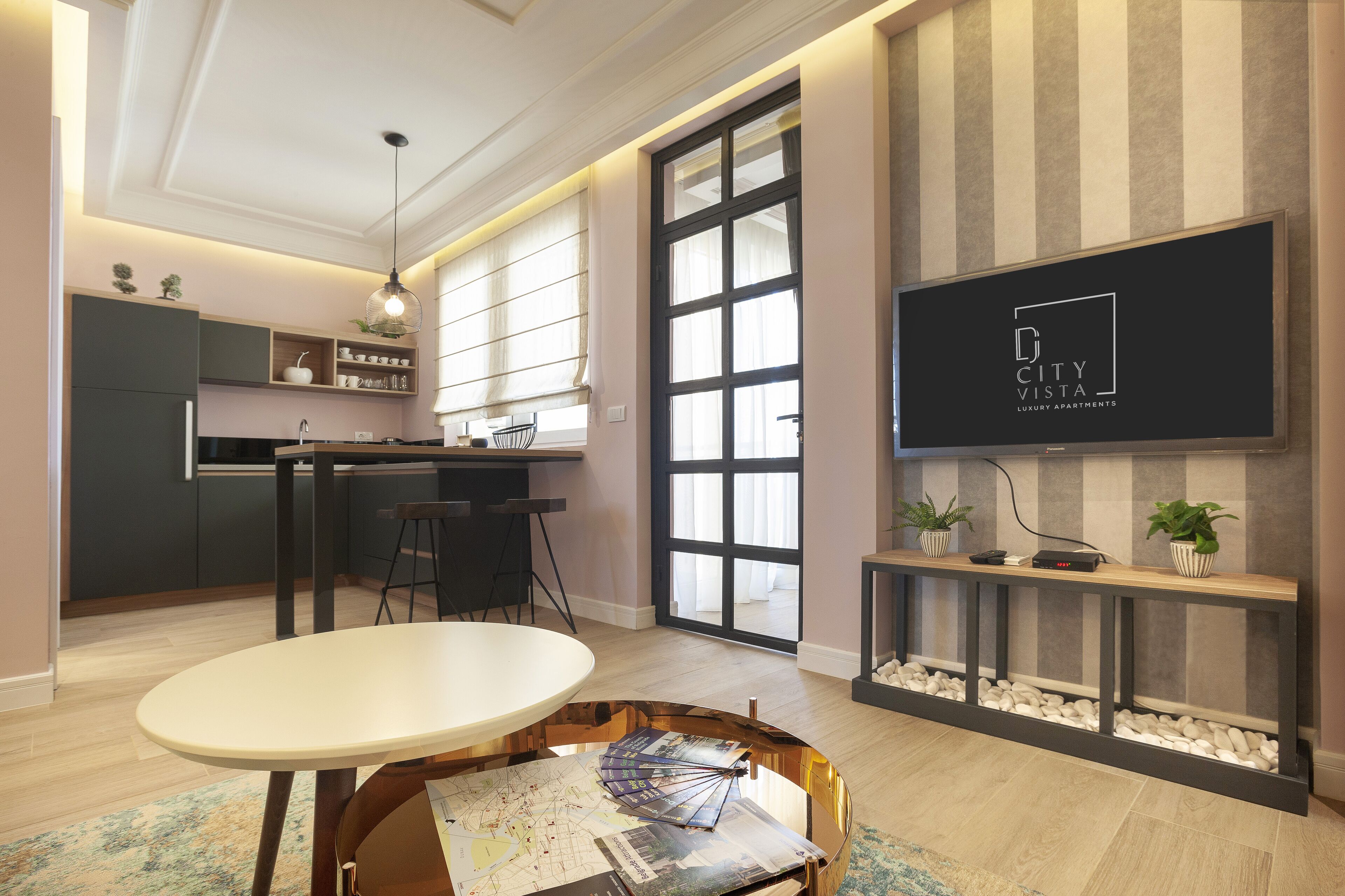 DJ City Vista - Luxury Apartments