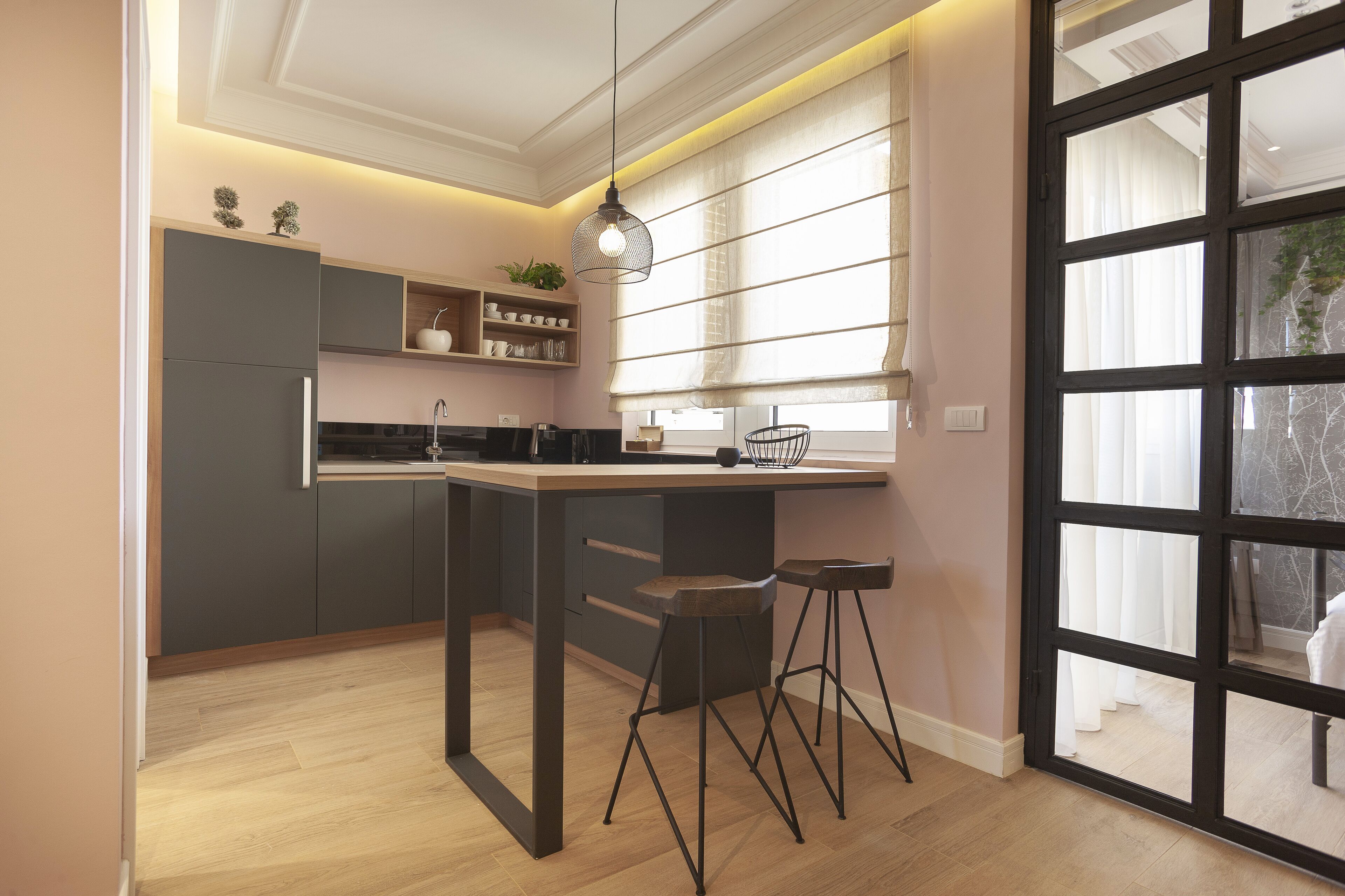 DJ City Vista - Luxury Apartments