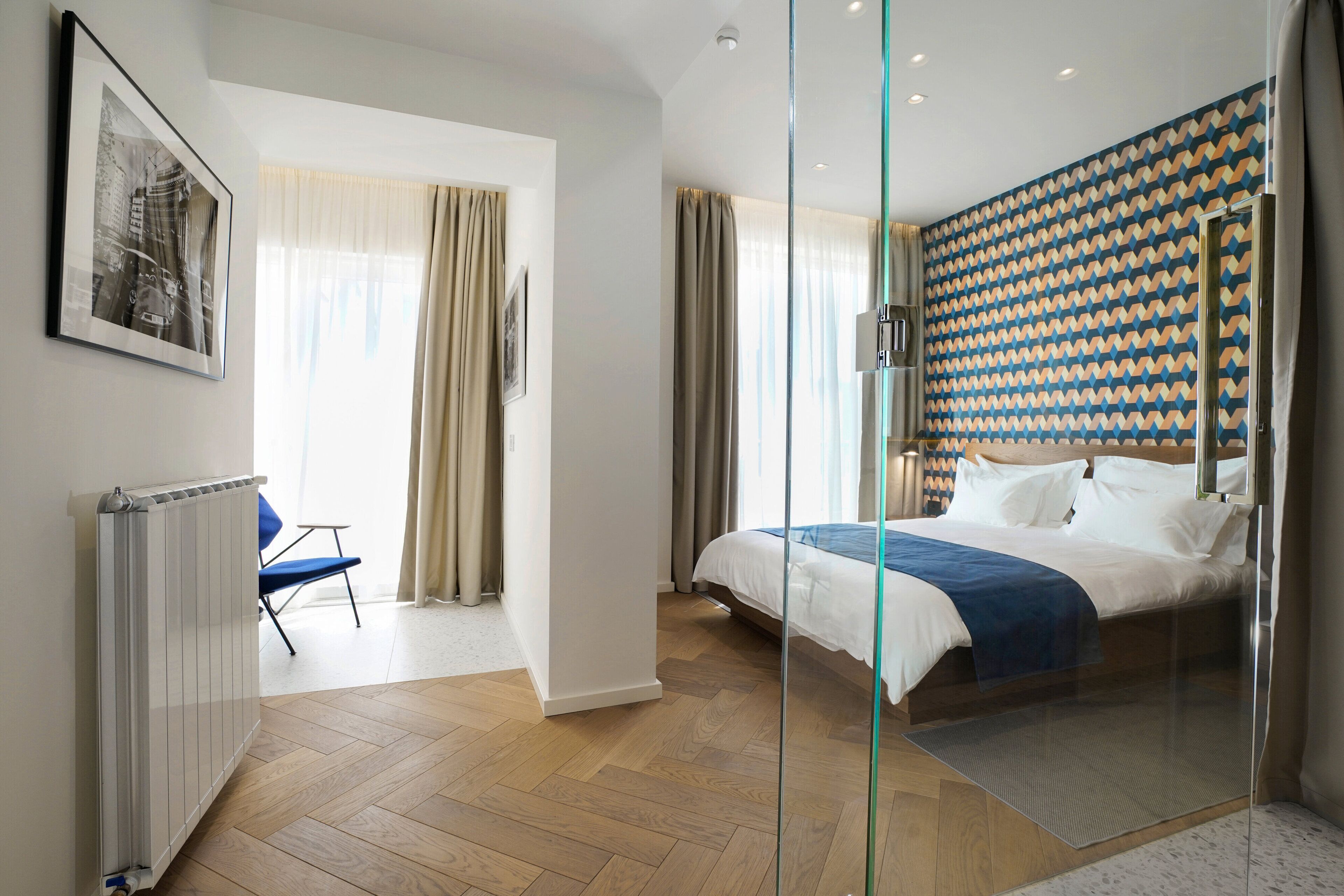 Dominic Smart Luxury Suites - Edition