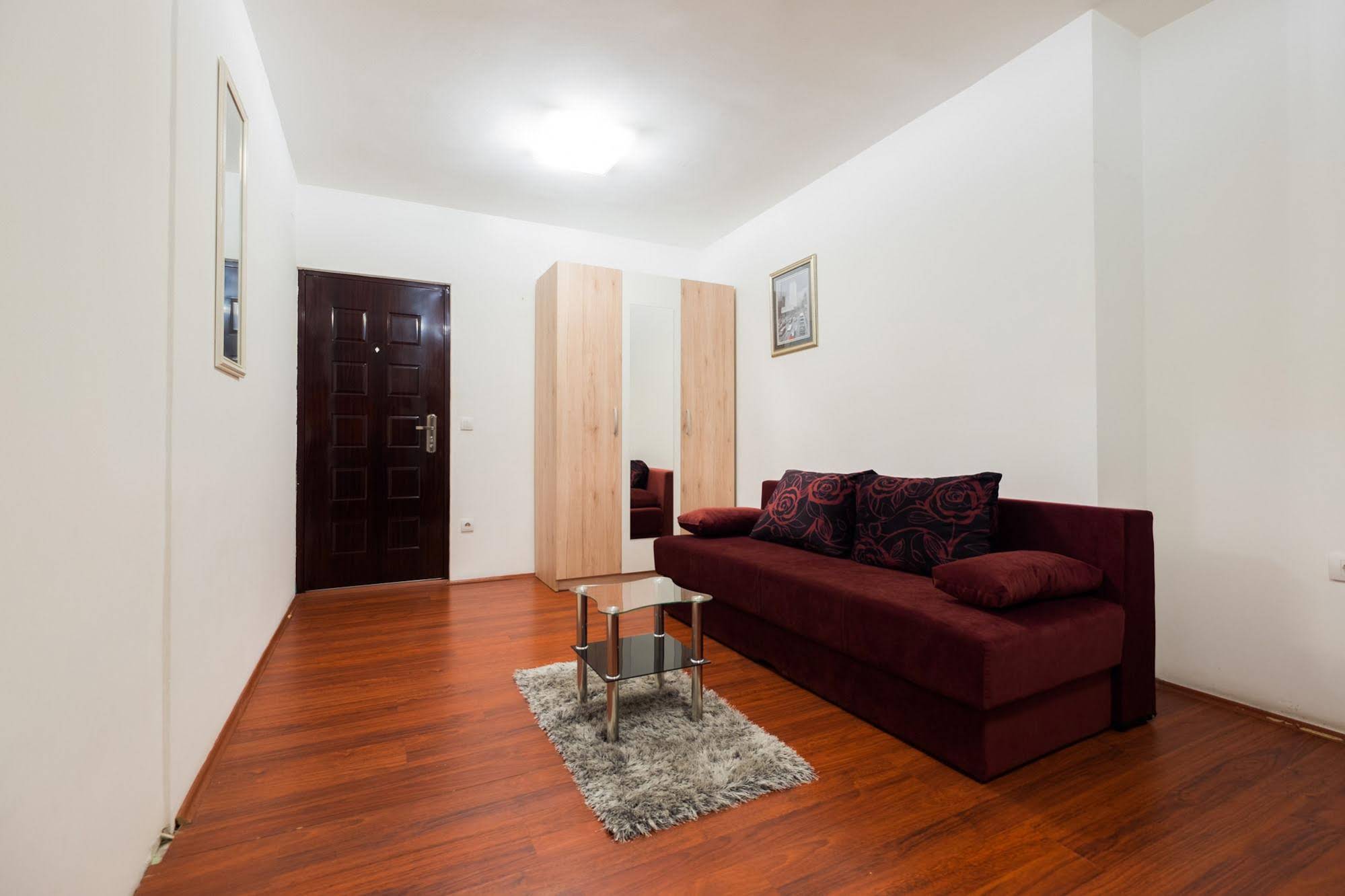 Downtown Apartments Bane