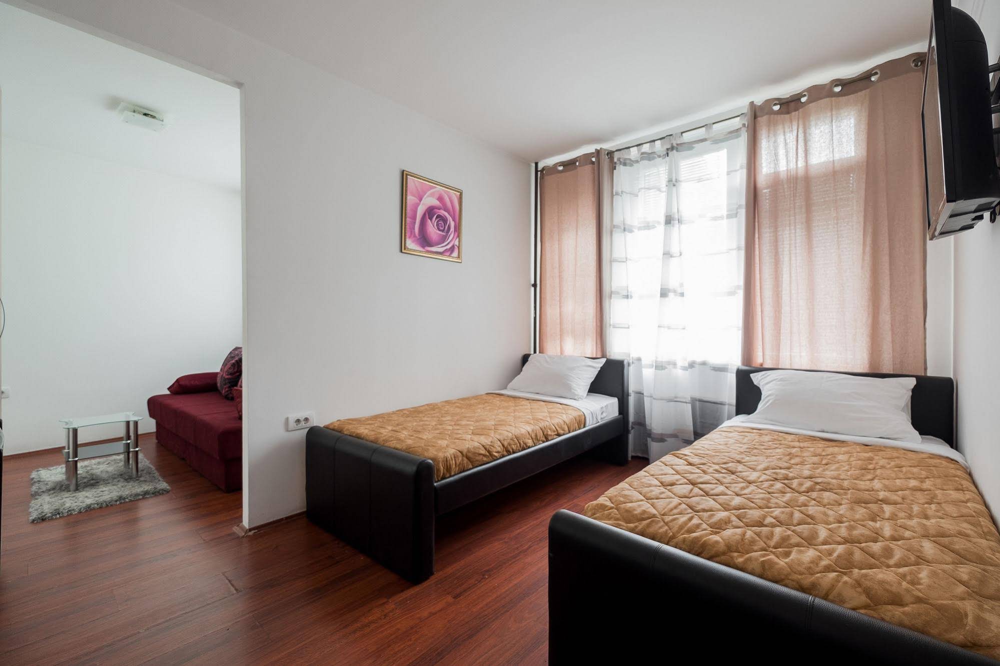 Downtown Apartments Bane