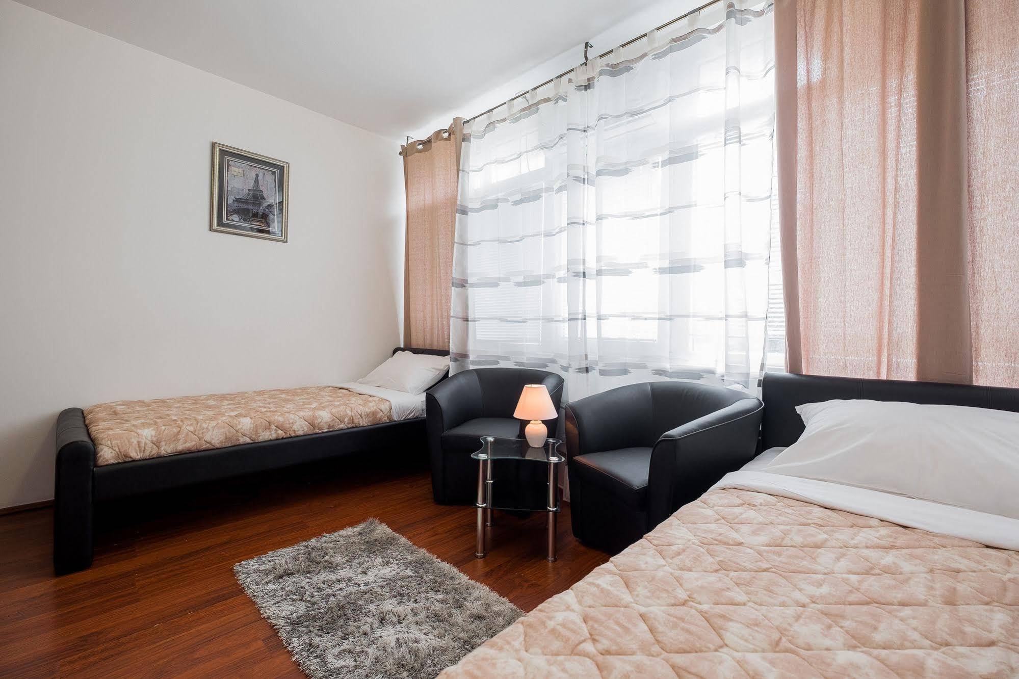 Downtown Apartments Bane