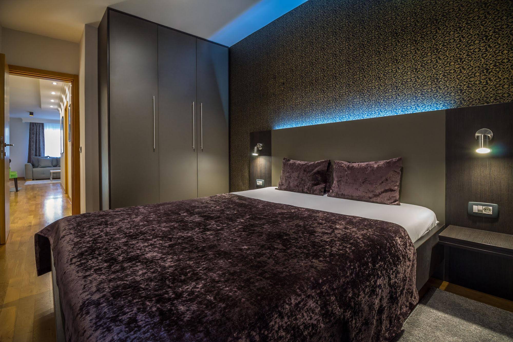 Feel Belgrade Aparthotel