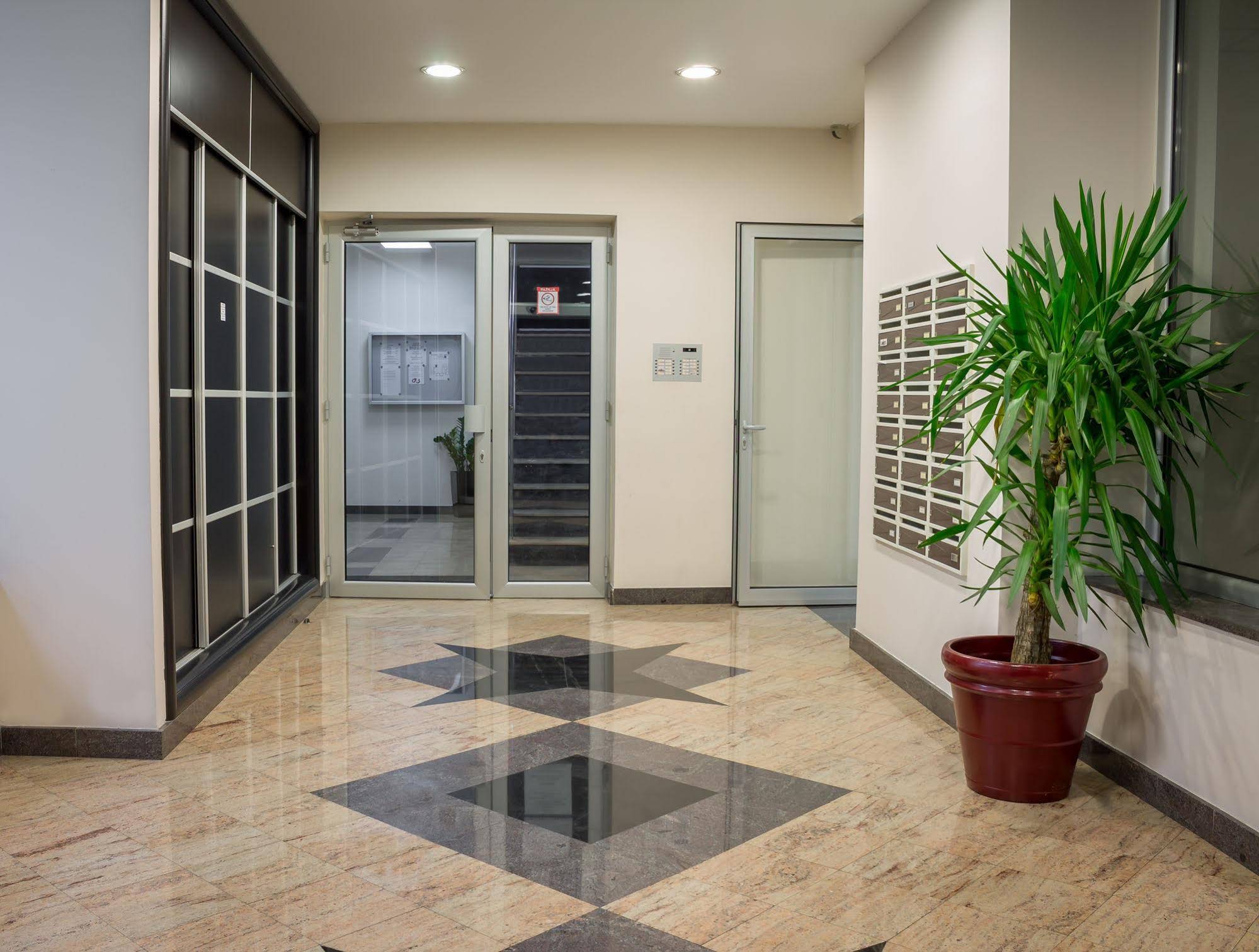 Feel Belgrade Aparthotel