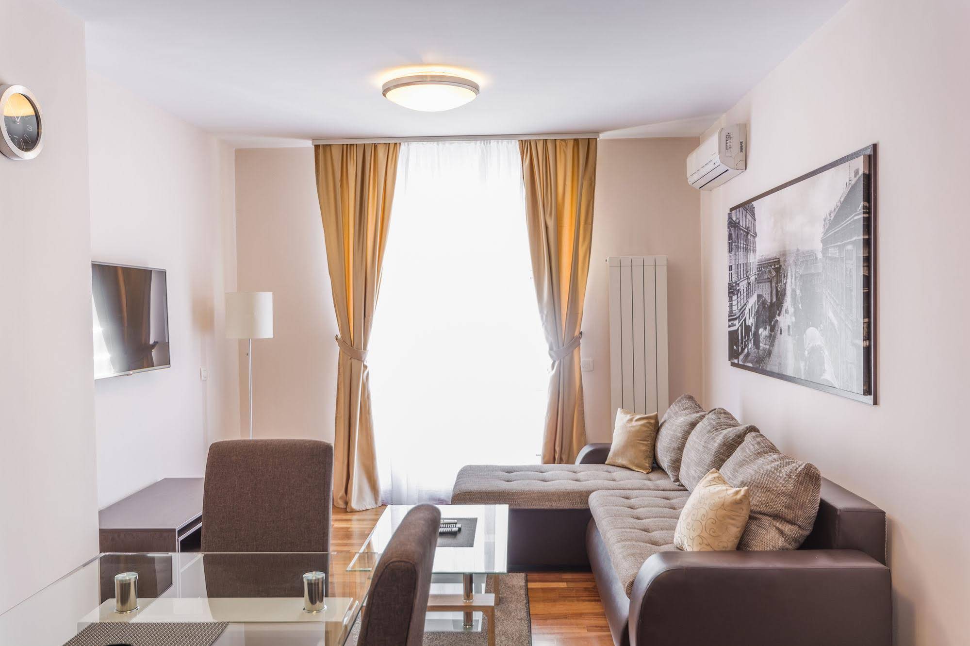 Feel Belgrade Aparthotel