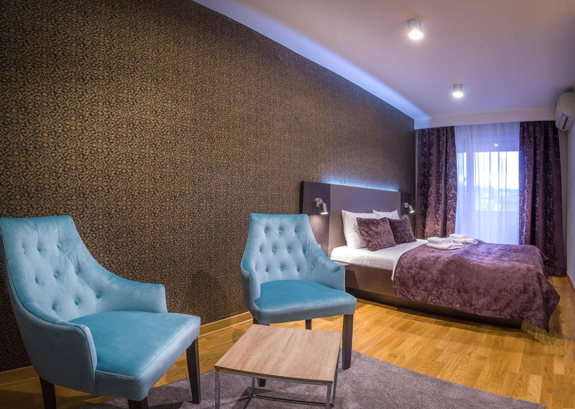 Feel Belgrade Aparthotel