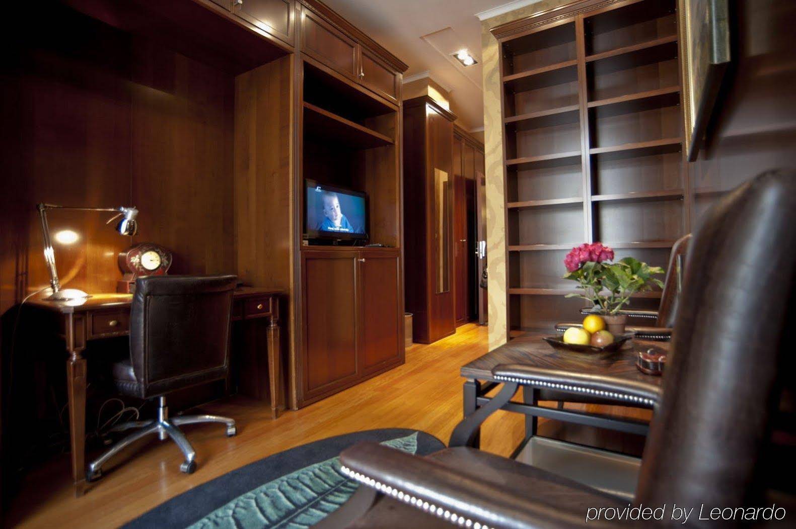 Natali Luxury Suites