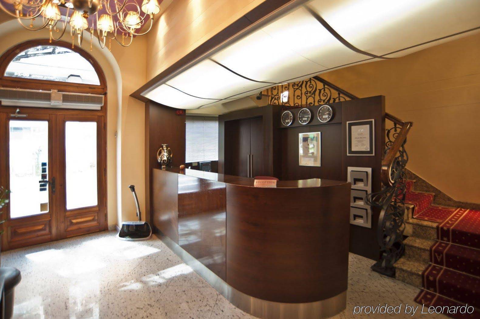 Natali Luxury Suites
