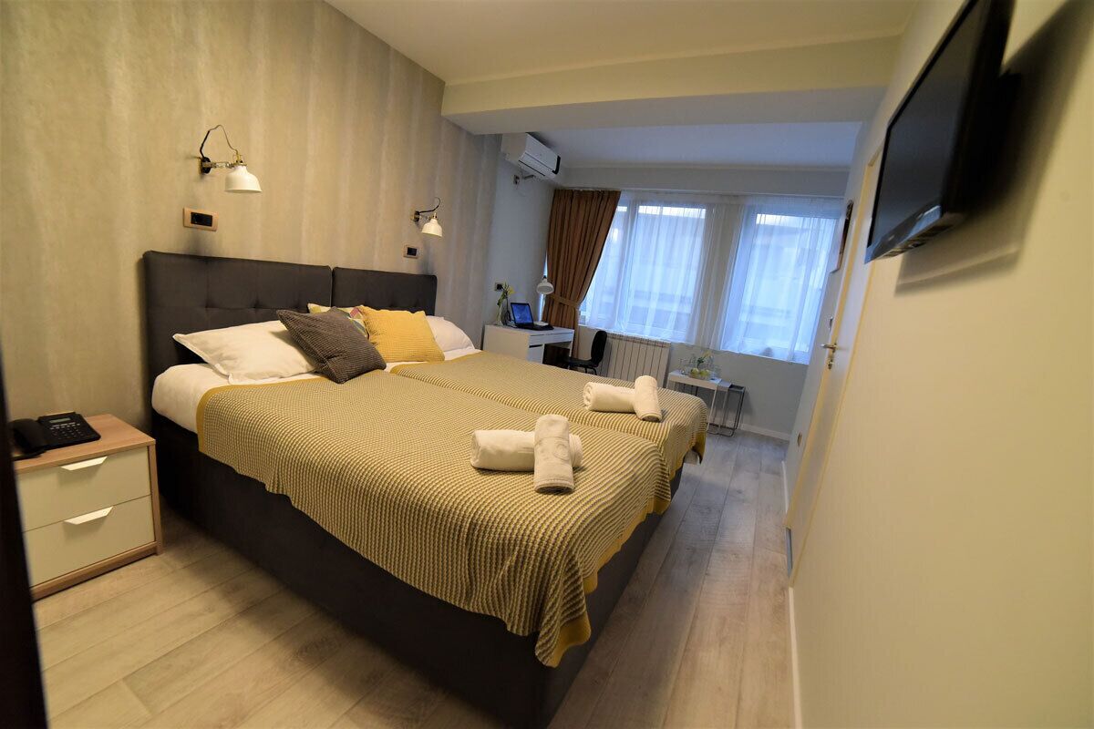 Garni House 46